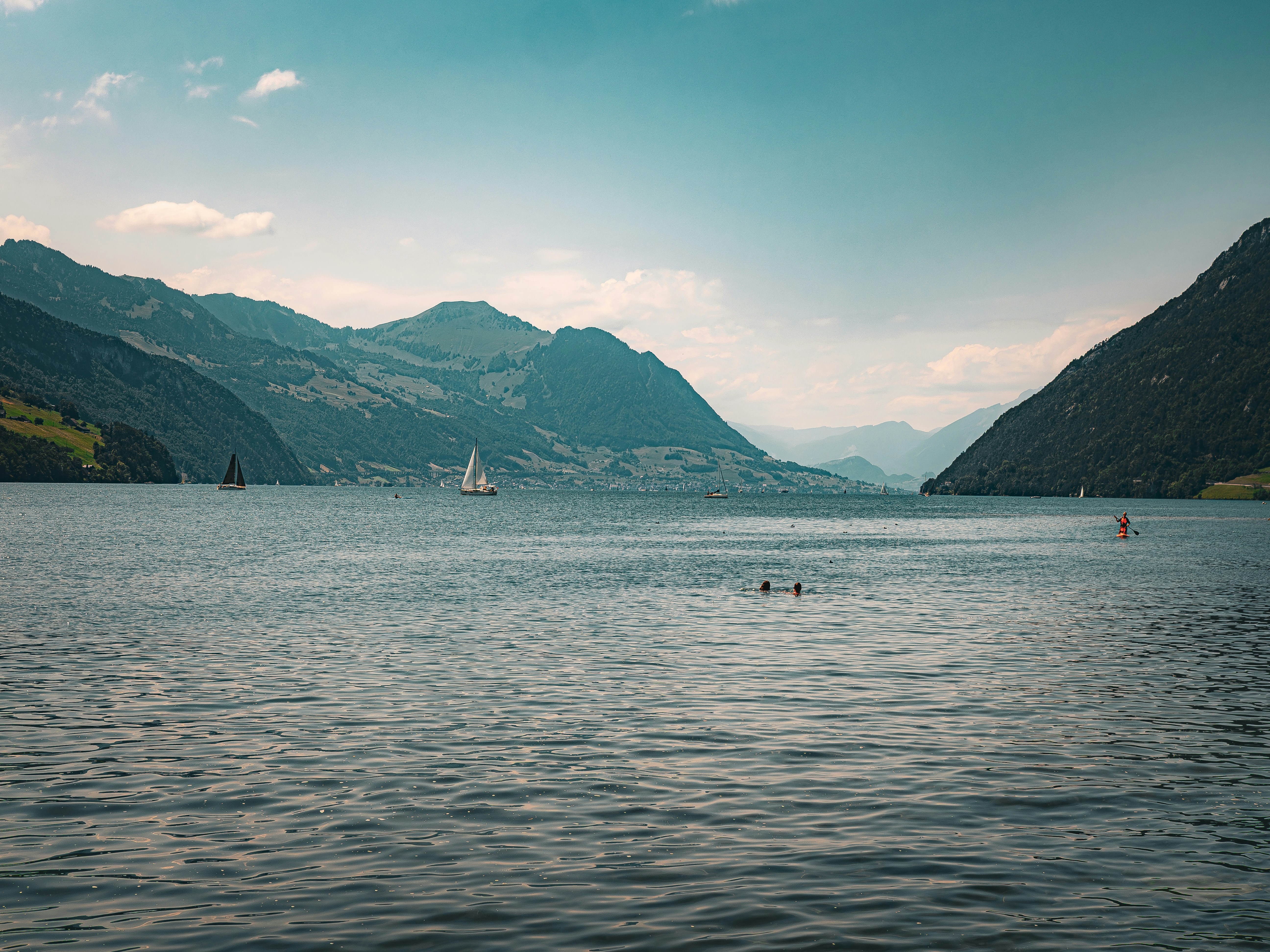 Photo by poli_graphy