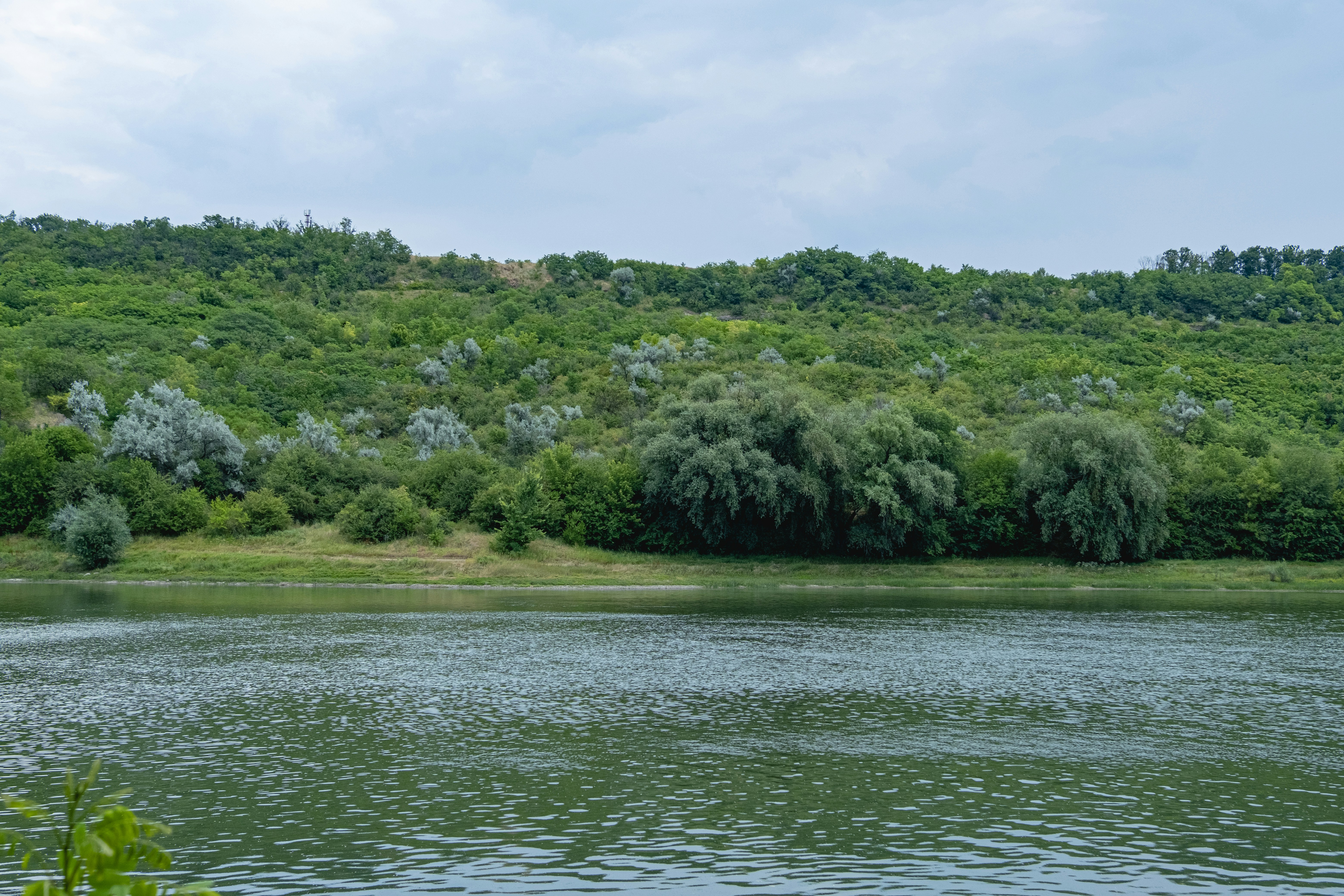 Stay online in the Moldova with a prepaid eSIM from eSIMlii. Instant activation, no roaming charges, and reliable coverage.