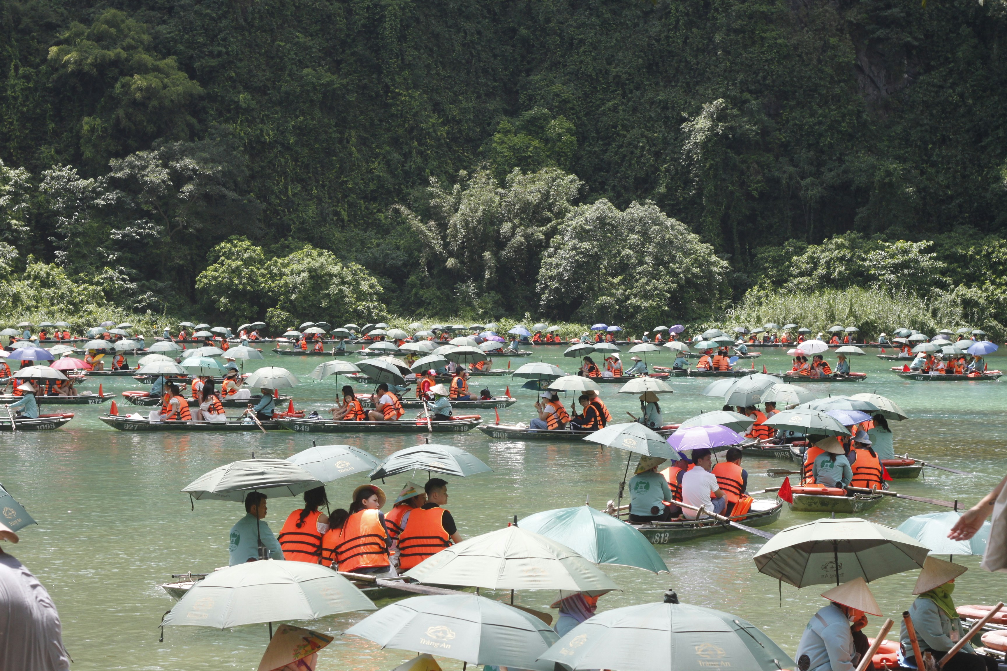 Many people enjoy boating on a river.