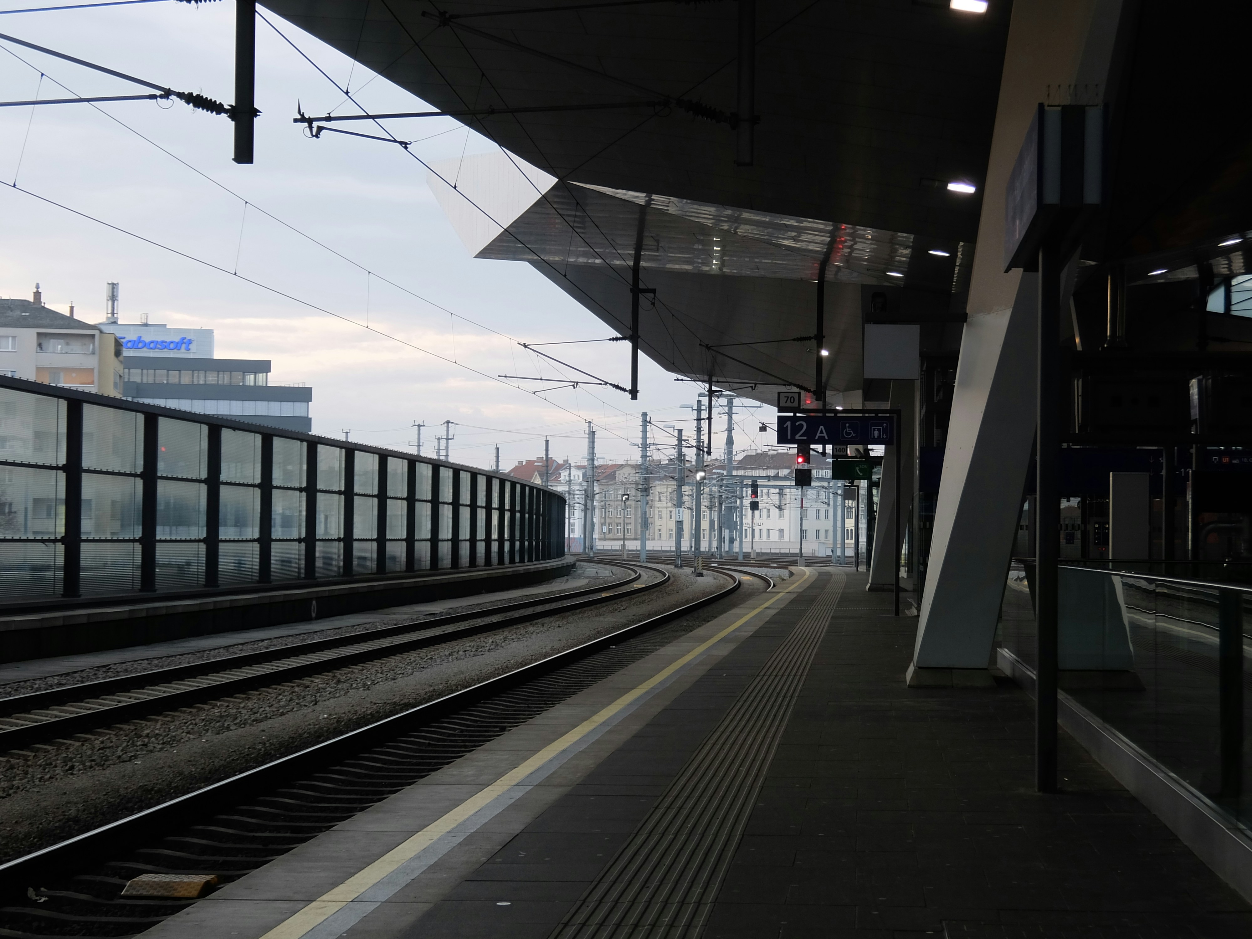 Photo by viktor_rejent