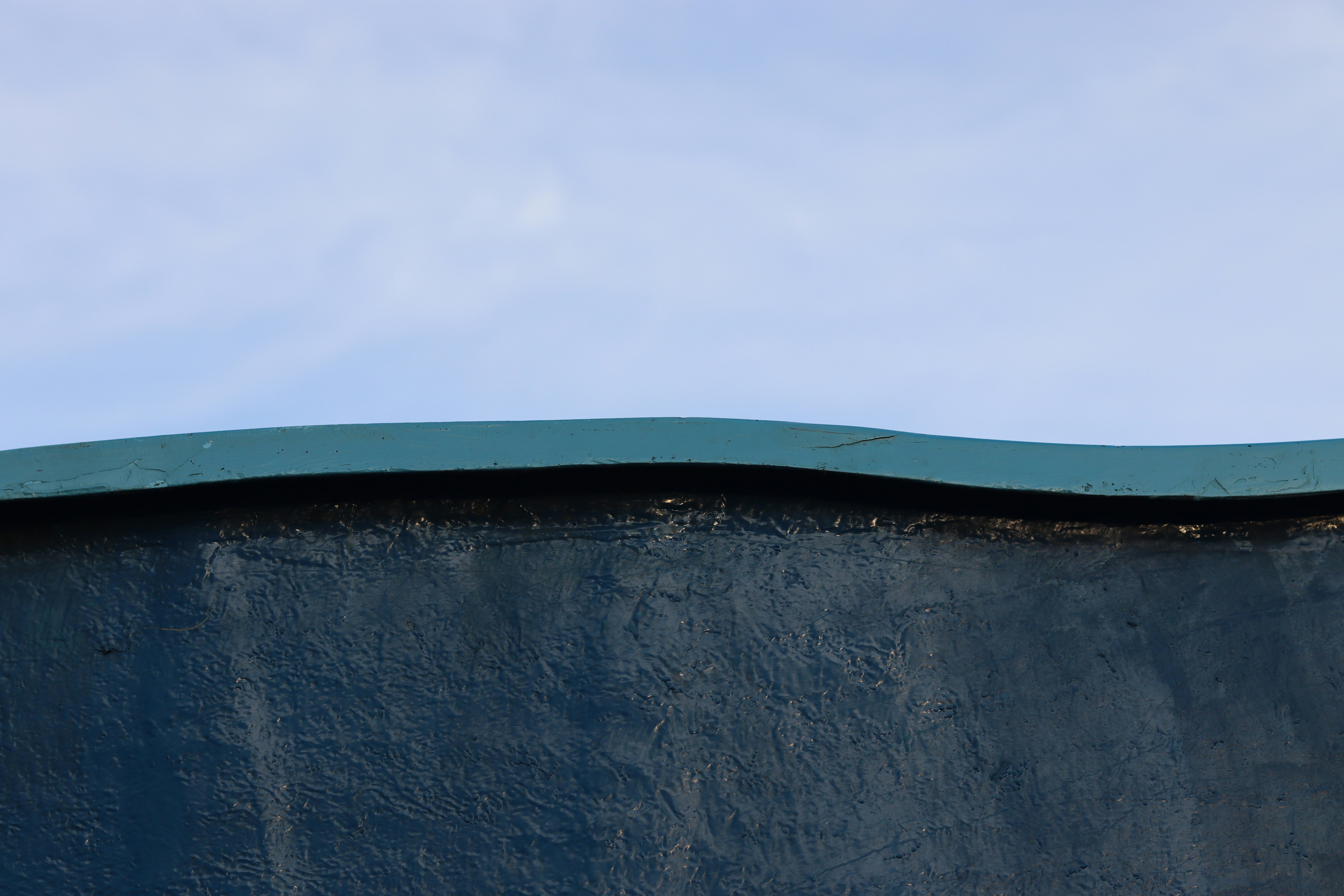 photo-1751846266678-67c3cb394813?ixid=M3wxMjA3fDB8MXxzZWFyY2h8MTB8fGNvdXZyZXVyJTIwdG9pdHVyZSUyMCVDMyVBMCUyMHByb3hpbWl0JUMzJUE5fGVufDB8fHx8MTc1NzE3Mjg3NHww\u0026ixlib=rb-4.1.0