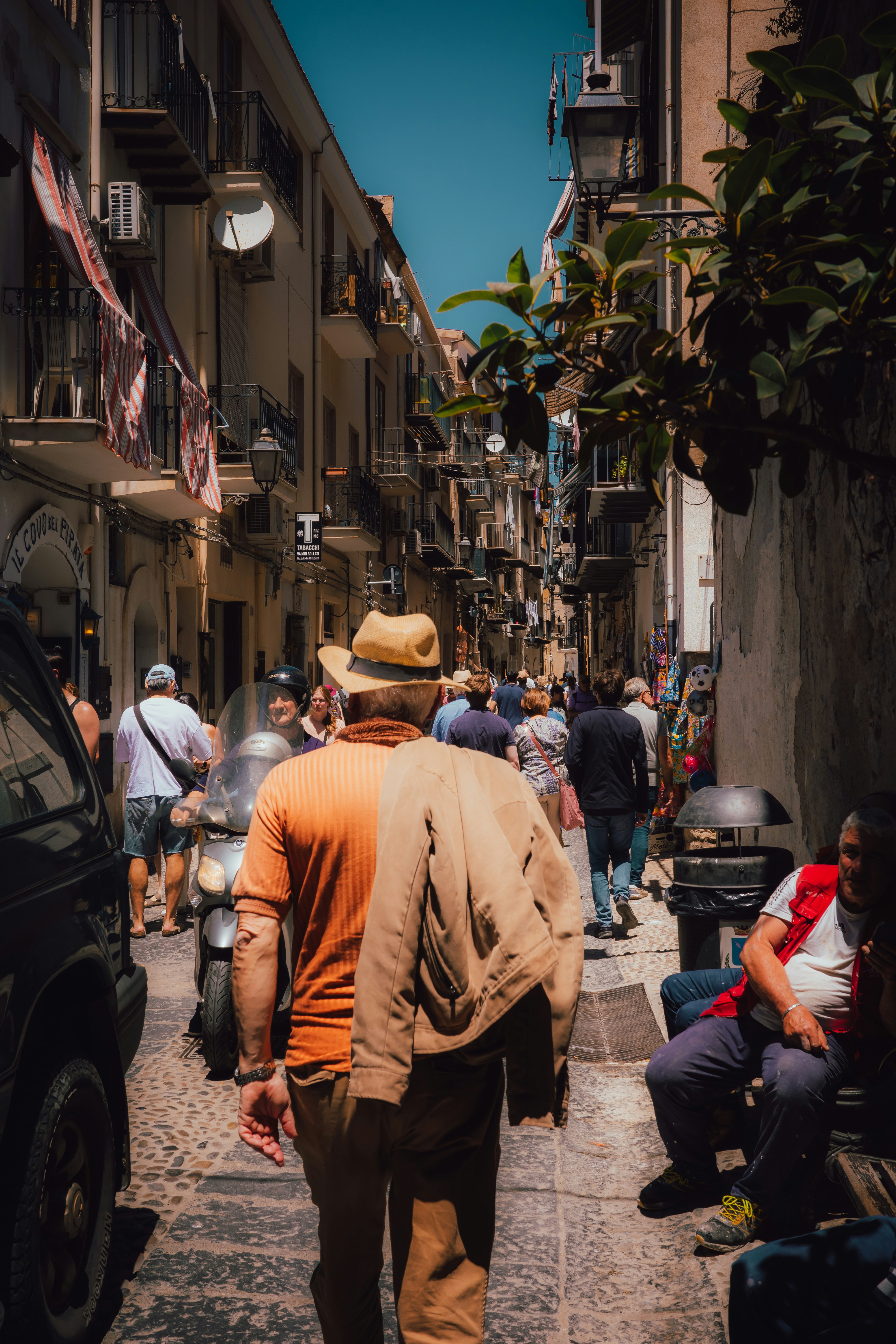 Photo by aleximagine