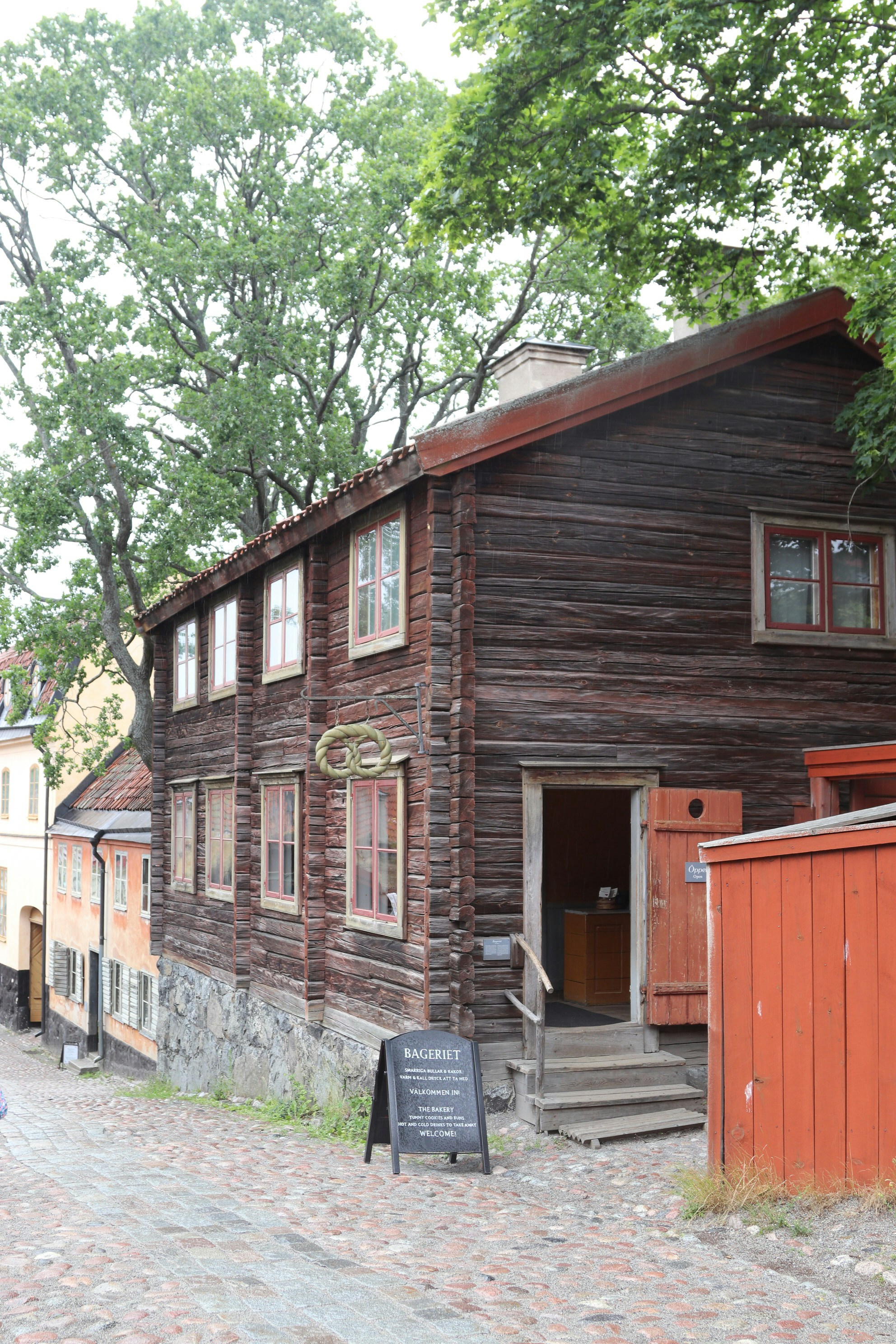 Photo by tanyabarrow