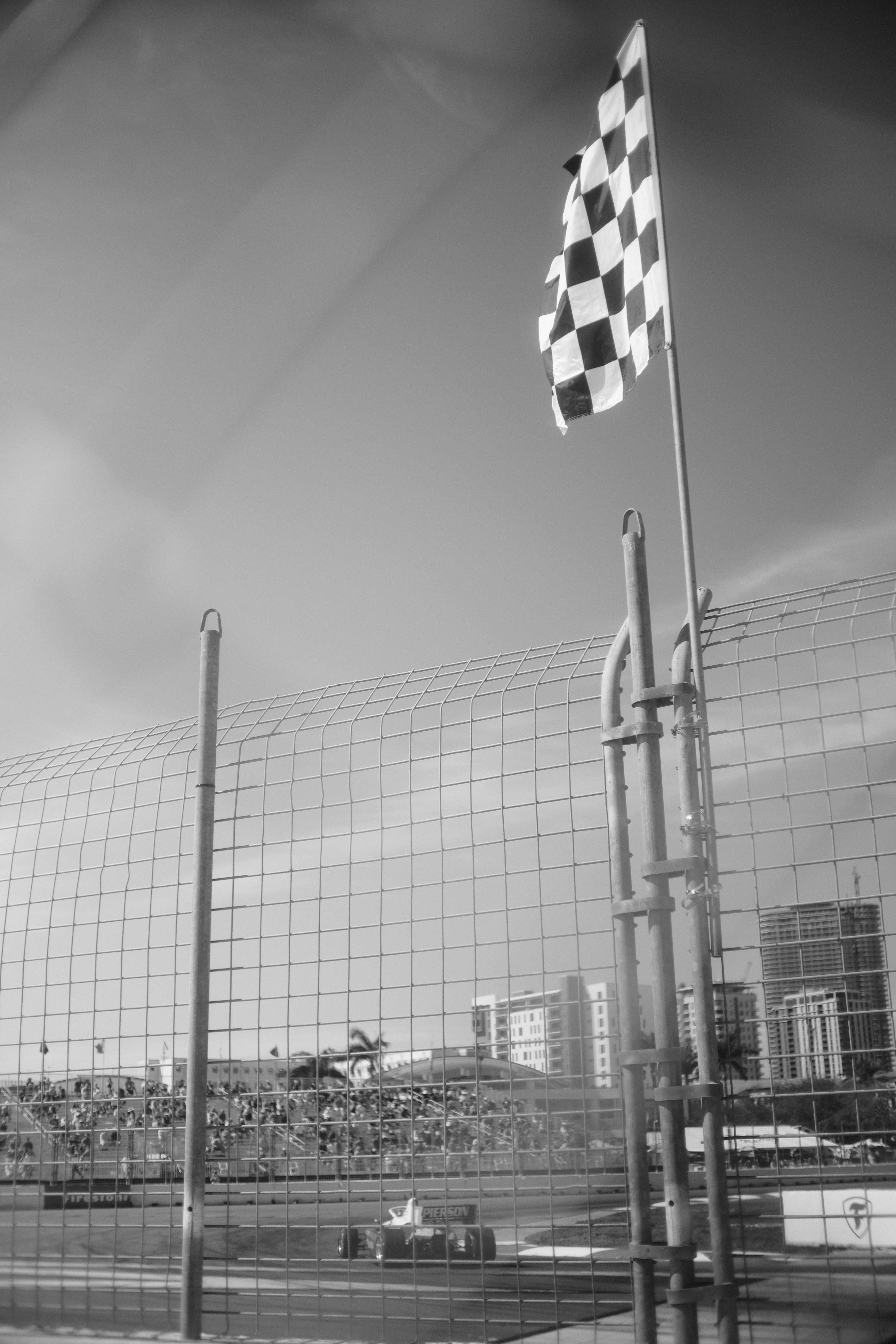 racing checkered flag wallpaper, wallpaper, Checkered Flag Racing: A Guide to the Finish Line 3