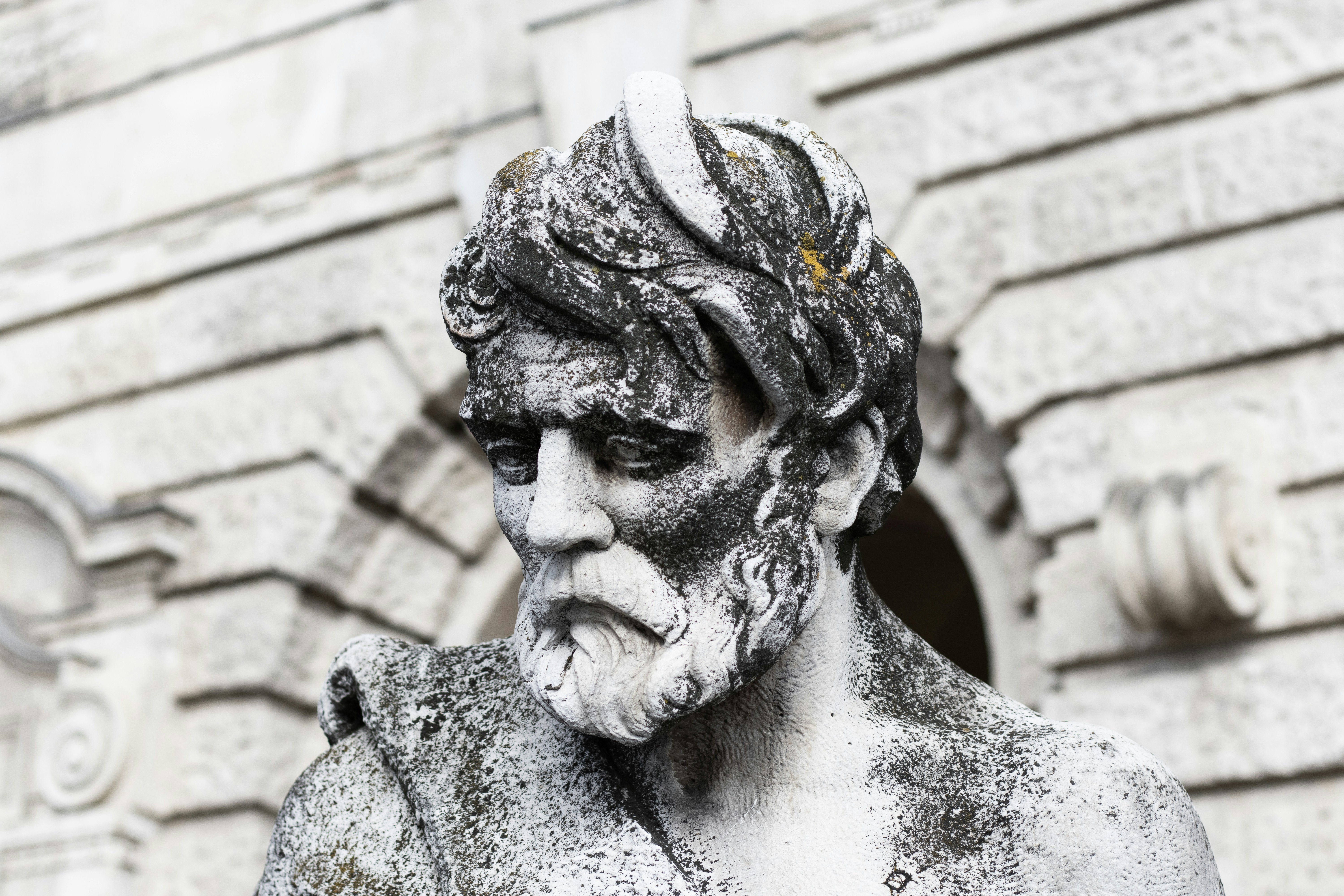 Diogenes Quotes: 40 Brutally Honest Truths to Live By