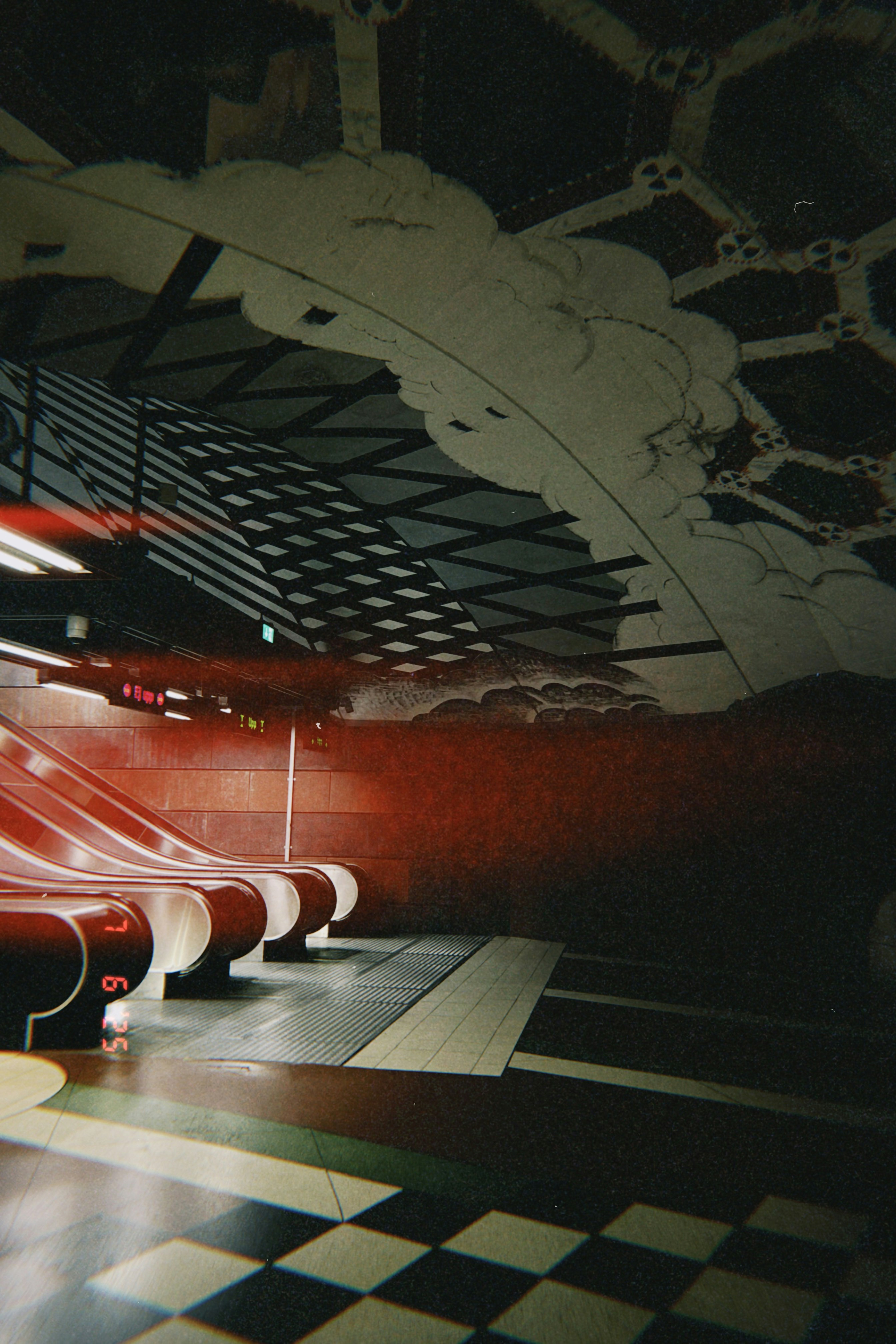 Upside Down Racing Car Track Ceiling Wallpapers, wallpaper, Upside Down Racing Car Track Ceiling Wallpapers: Bold Room Ideas 2