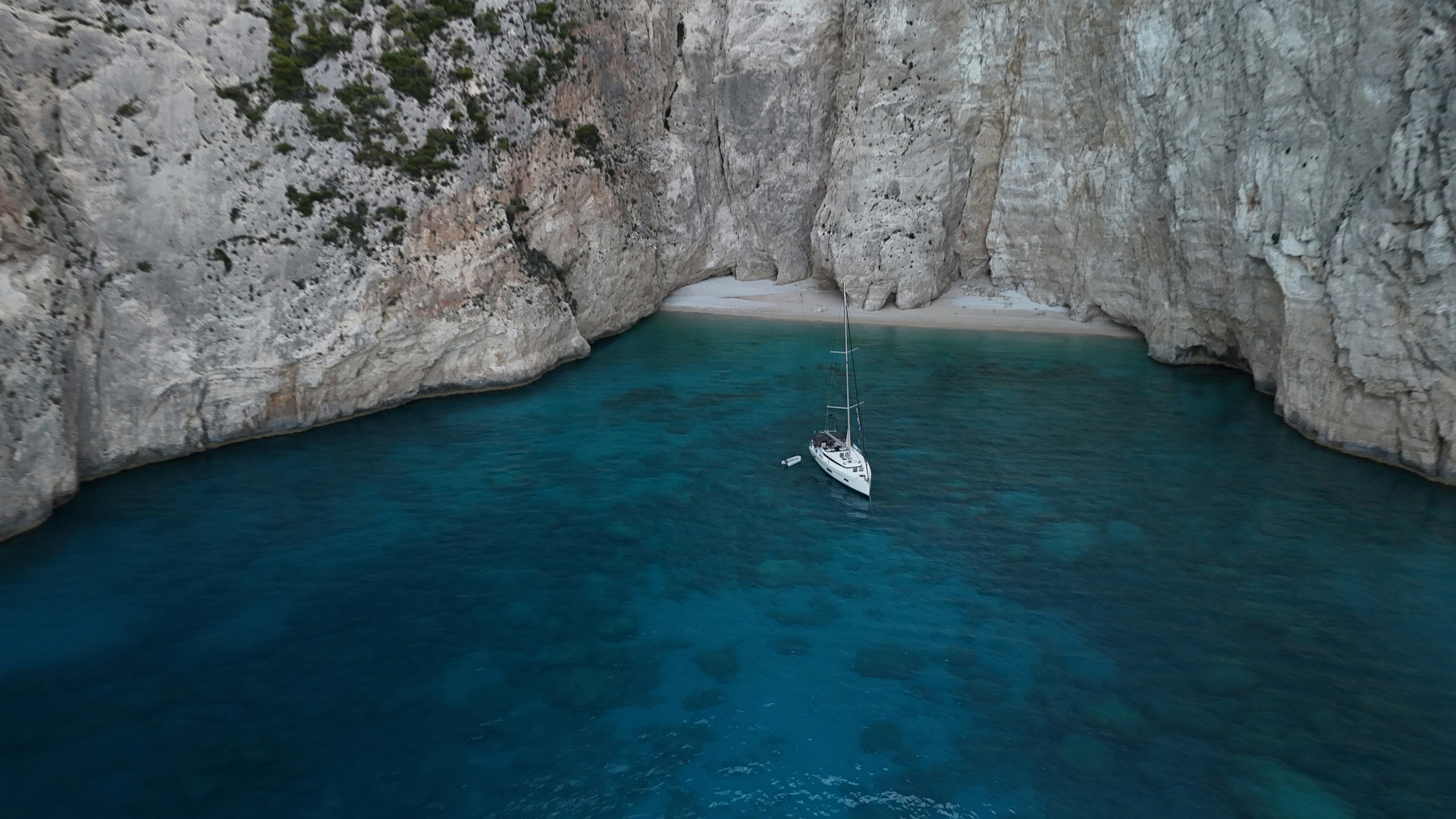 Blue Caves Zakynthos: DIY Boat Trip Tips