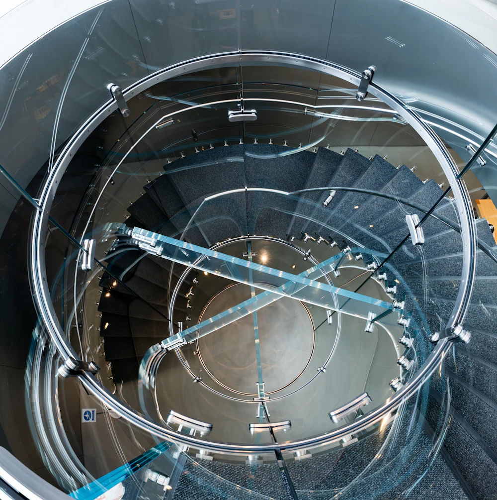 Modern Glass Staircase