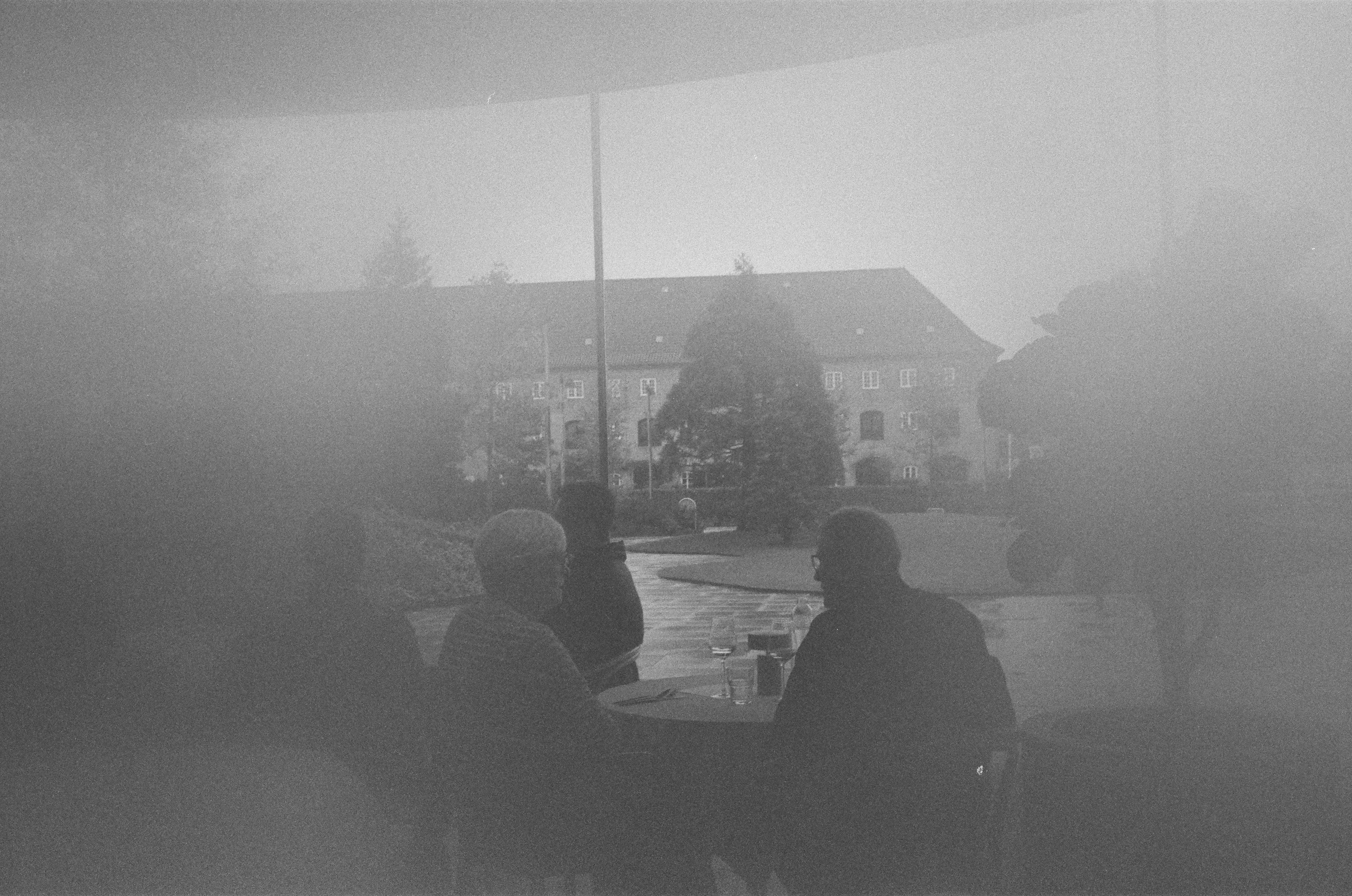 photo-1752403143220-21ad940ce108?ixid=M3wxMjA3fDB8MXxzZWFyY2h8Nnx8ZXNjYXBlcm9vbSUyMGdydXBwZSUyMGFzY2hhZmZlbmJ1cmd8ZW58MHx8fHwxNzU2Mzg3Mzc4fDA\u0026ixlib=rb-4.1.0