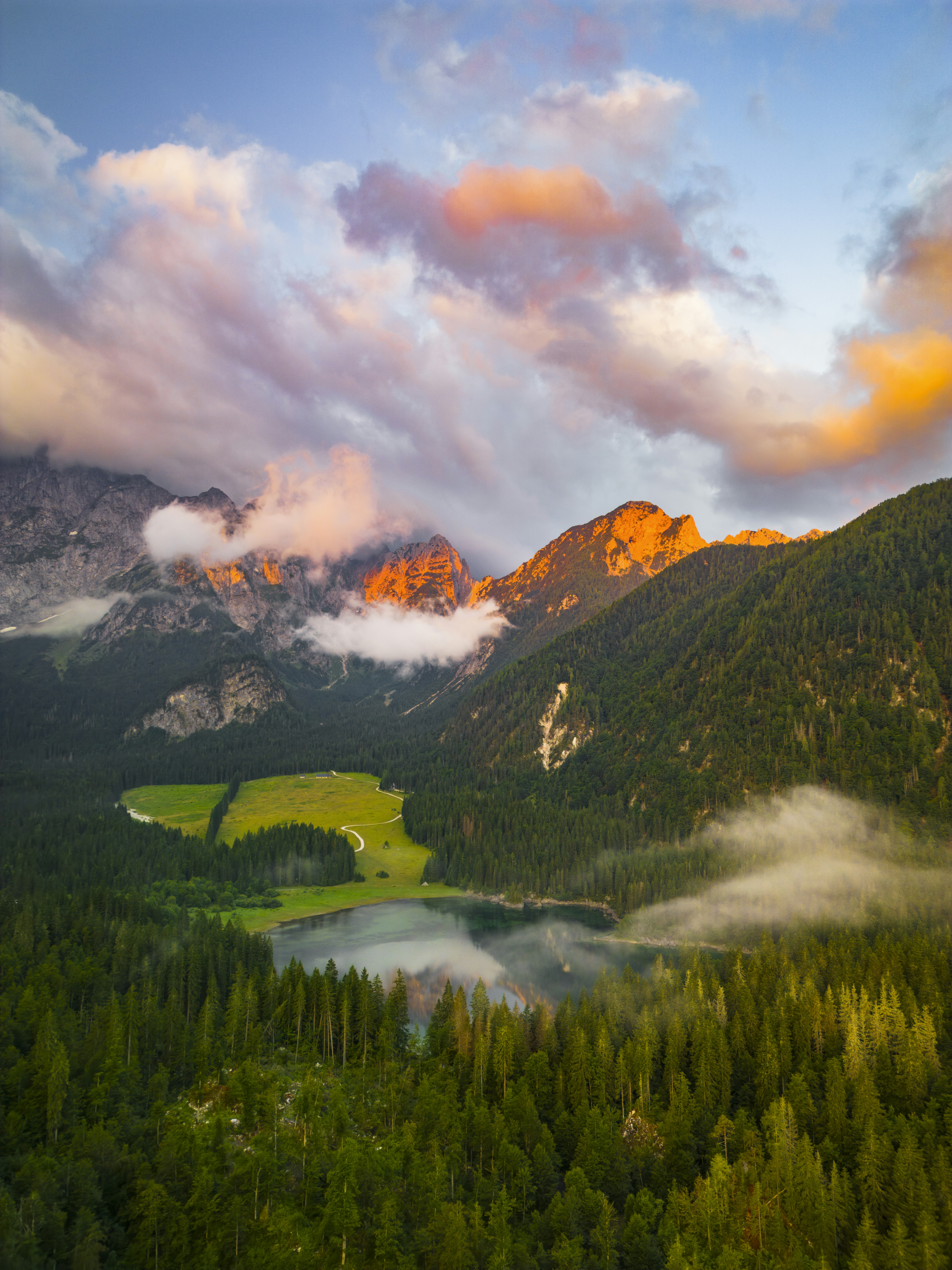 Photo by merlin_photo