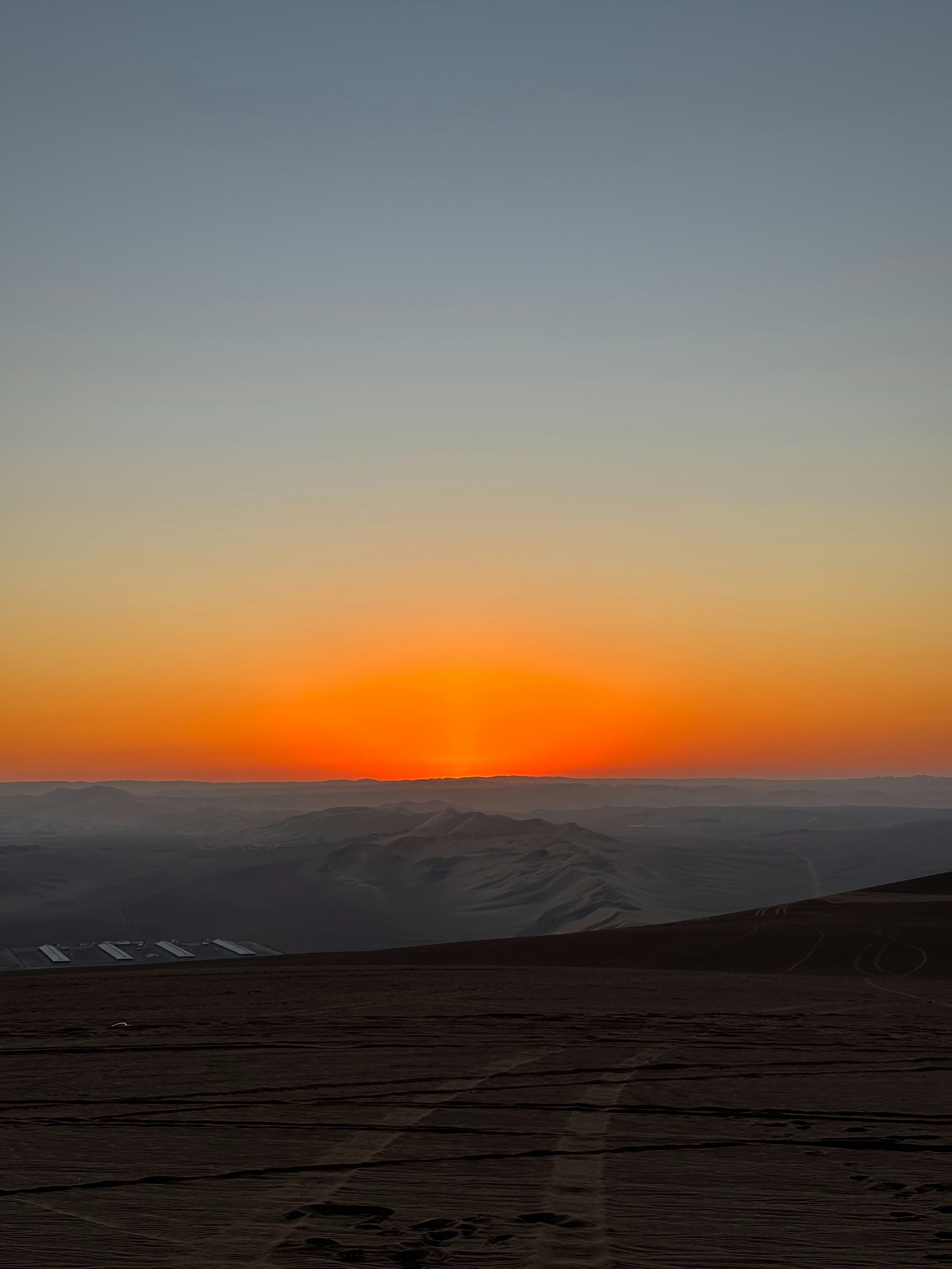 Photo by andresgavinbelson