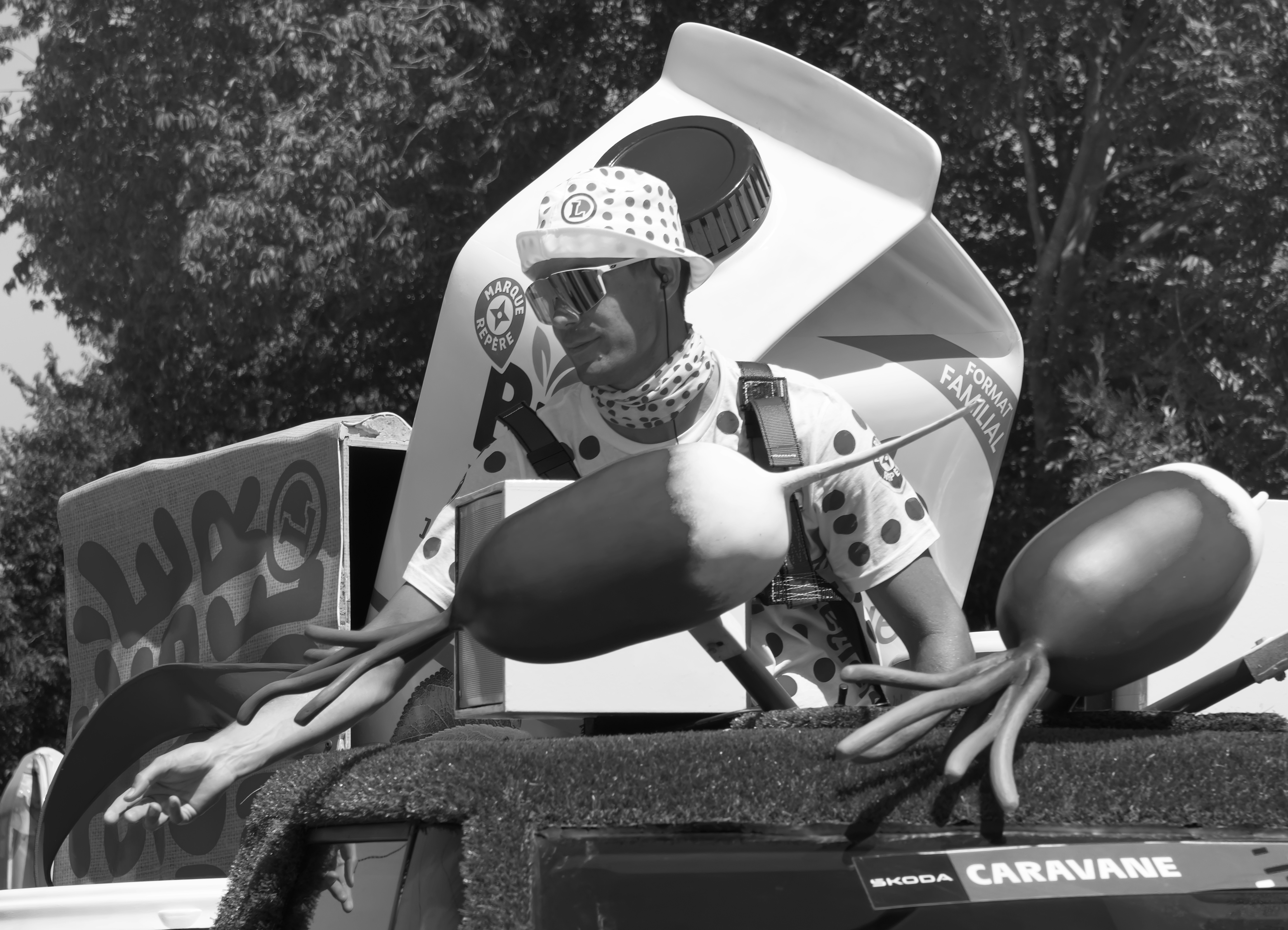 Syndicats en ordre de bataille : l’extrême droite aux municipales sous le feu des appels à voter