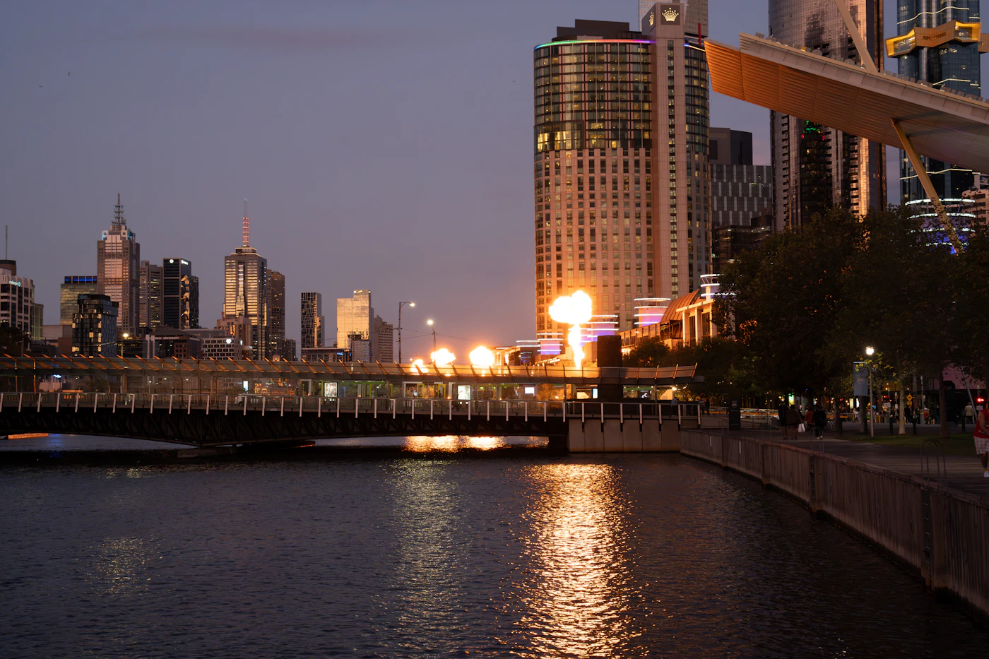 Melbourne skyline and Yarra River at dusk