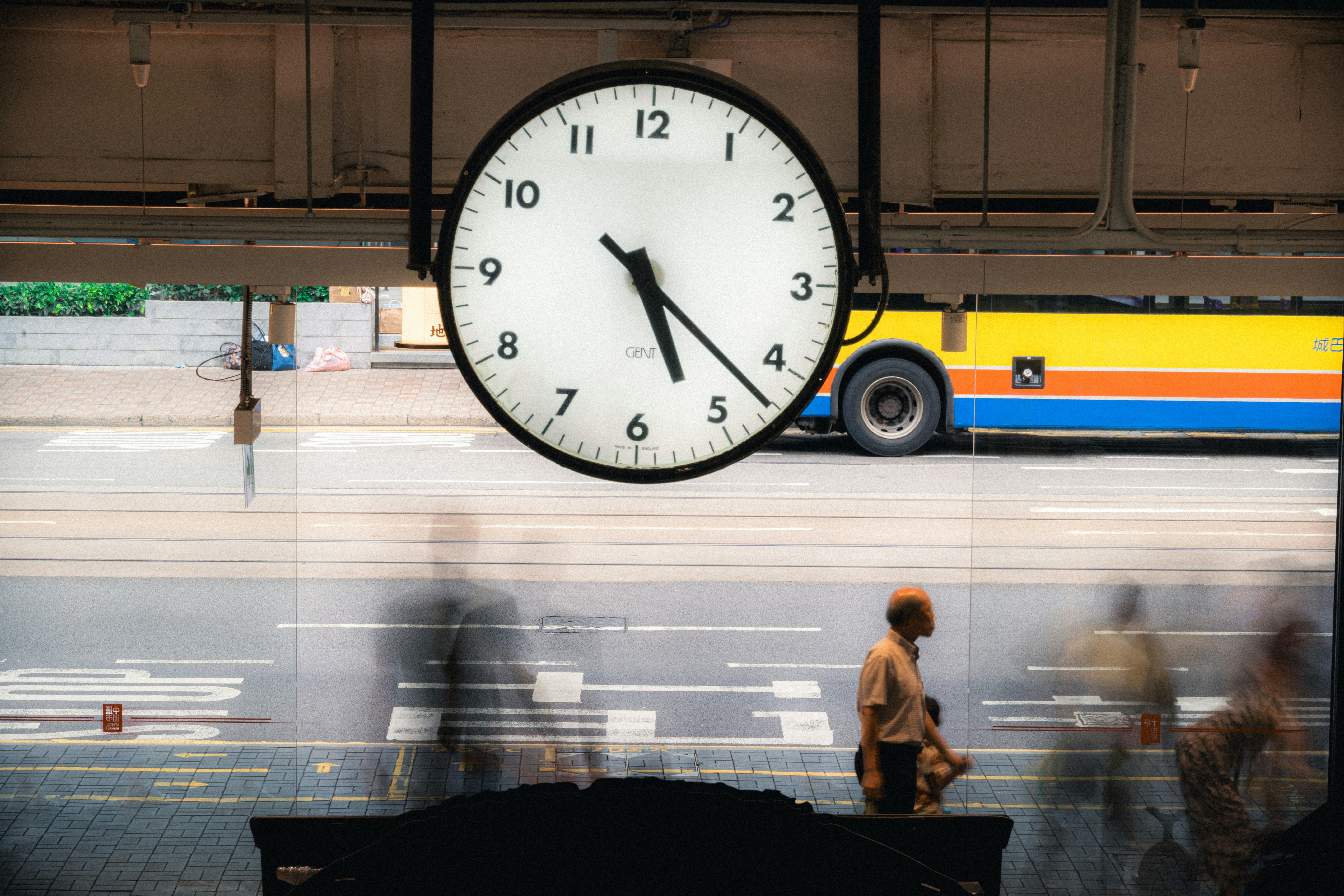 8 Daily Travel Habits That Reflect Slow Sustainable Travel