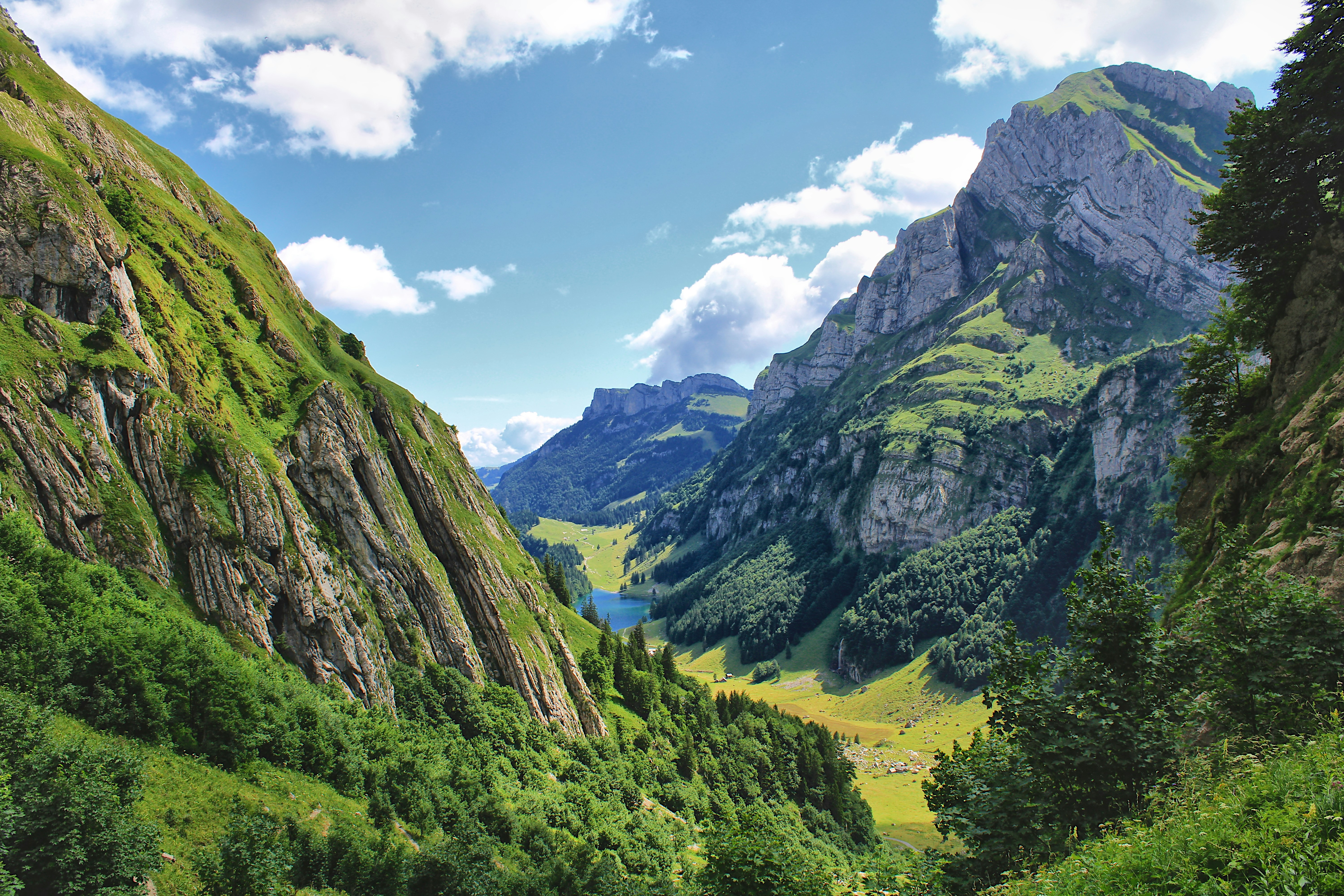 Photo by appenzellmoto