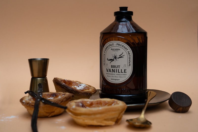 바닐라 포드와 다크 초콜릿 &mdash; 토바코 바닐 미들 노트