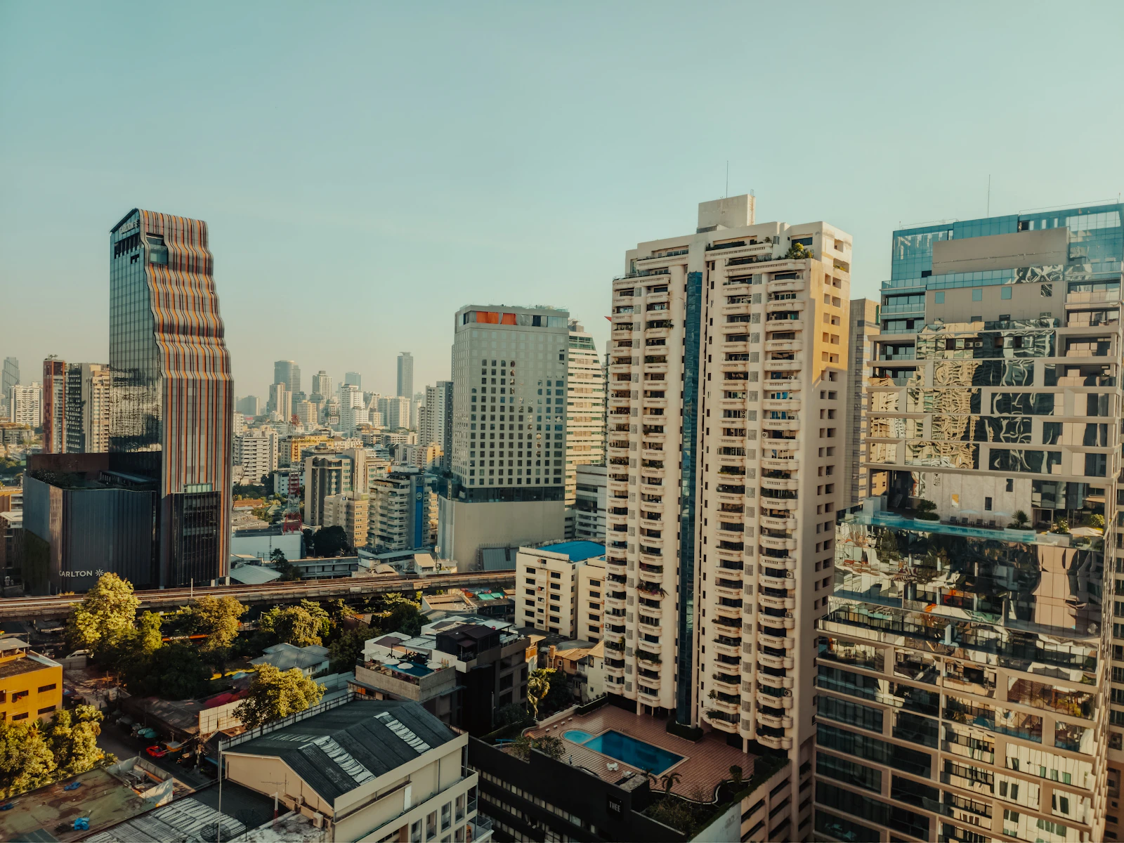 98 Wireless 2BR Main