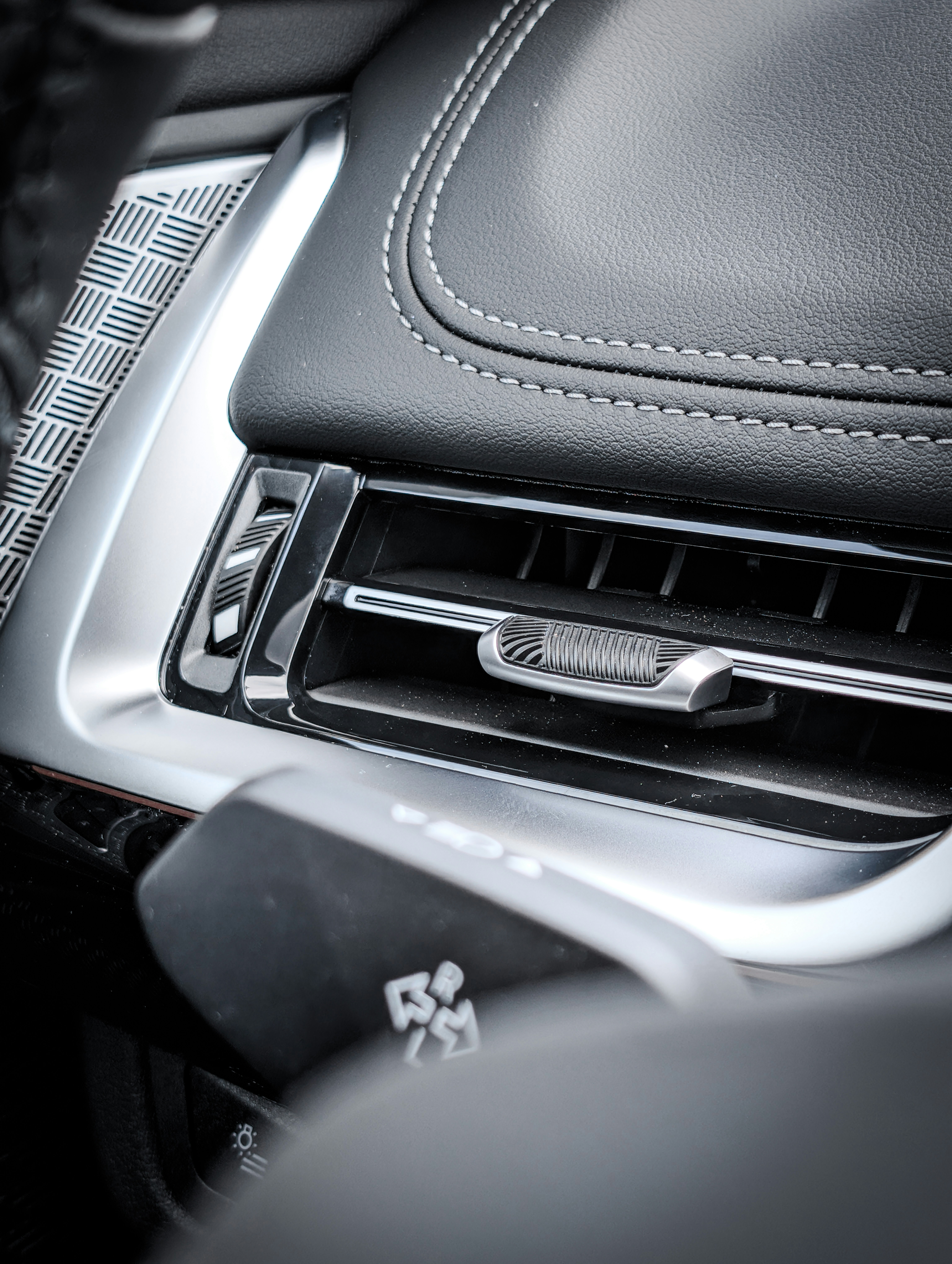 Photo by obionyeador