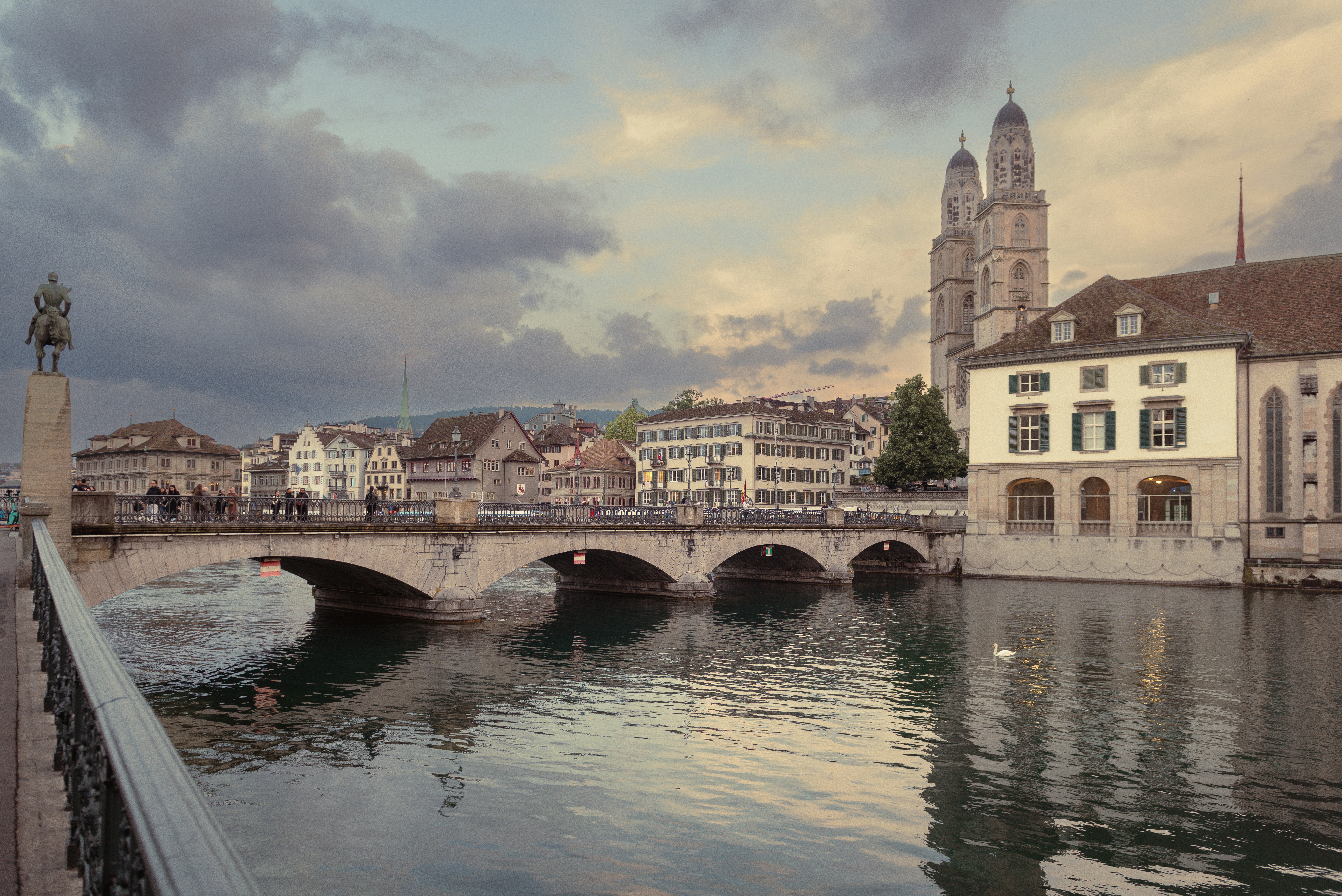 Photo by sriniunsplash