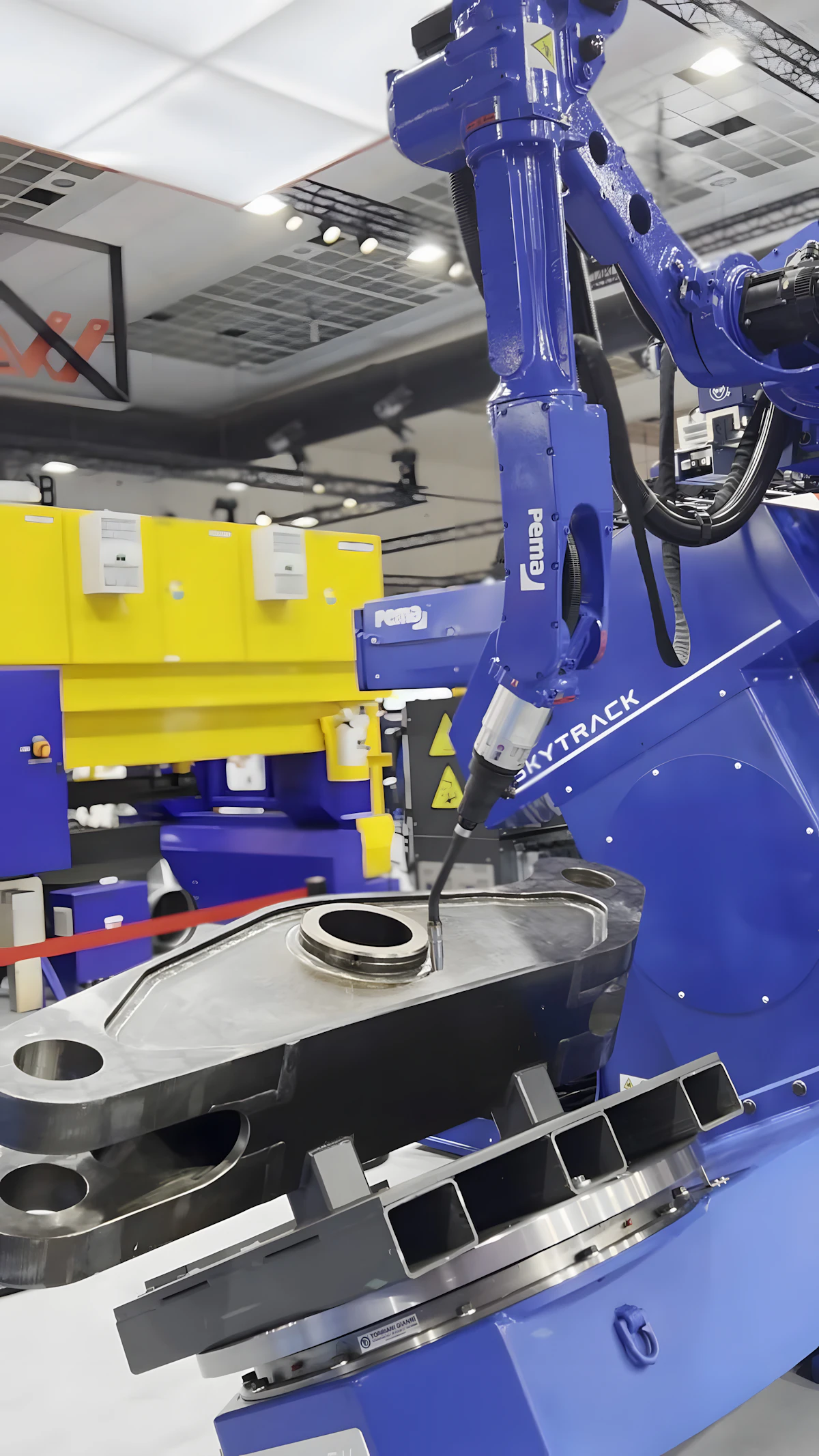 Industrial robot arm
