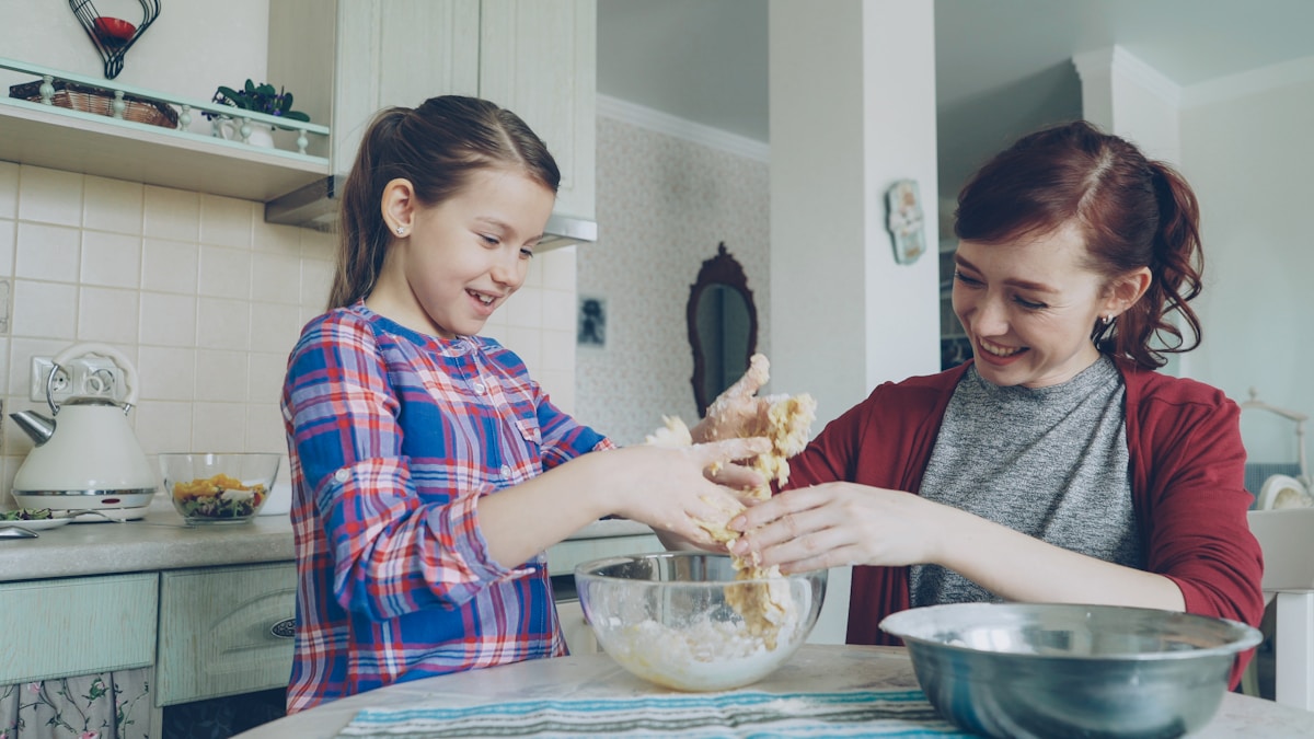 How Do You Safely Put Real Cookie Dough Inside a Cake?