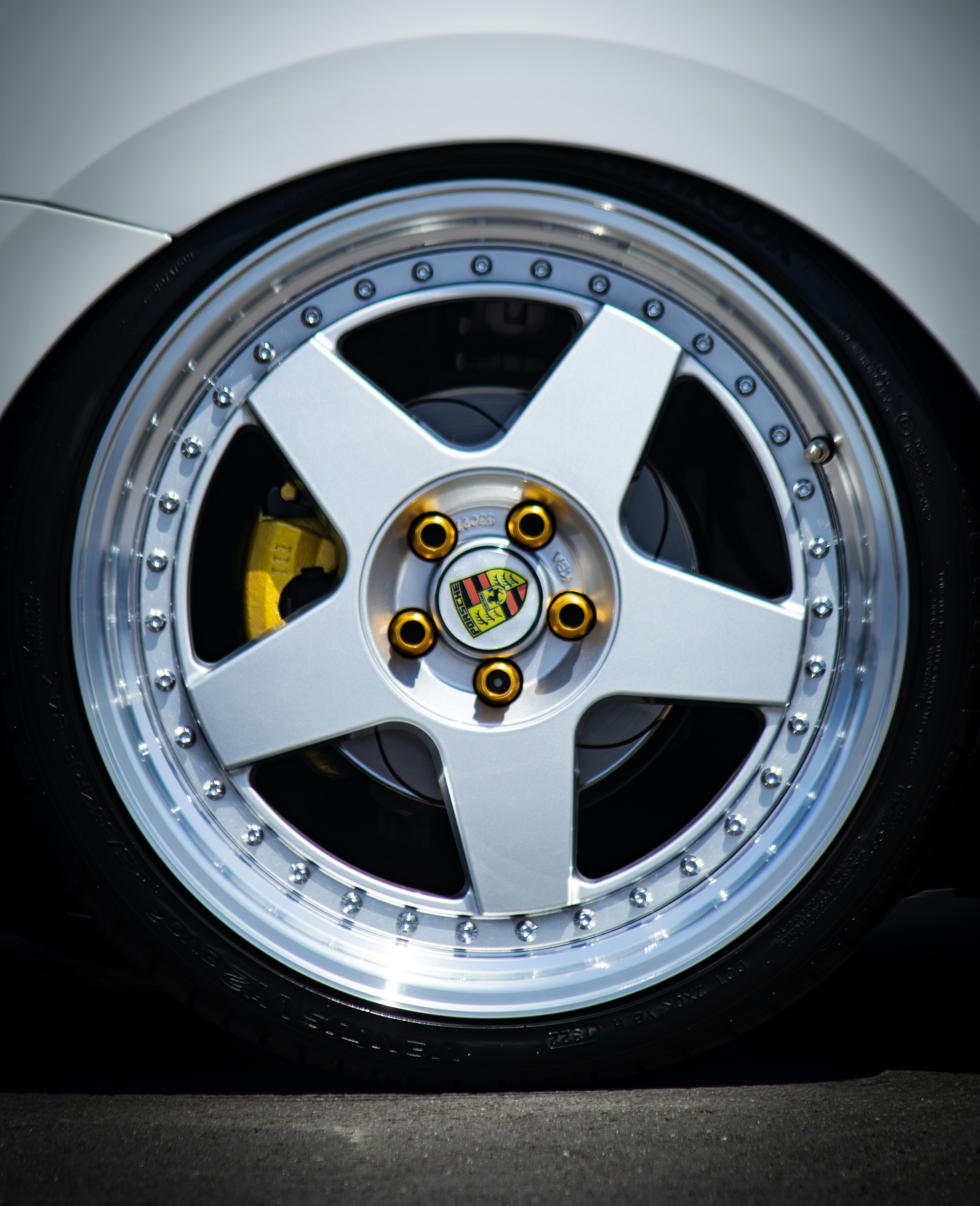 Aftermarket Brake Pads in 2026: Heat Management, Longevity, and What Pros Are Installing