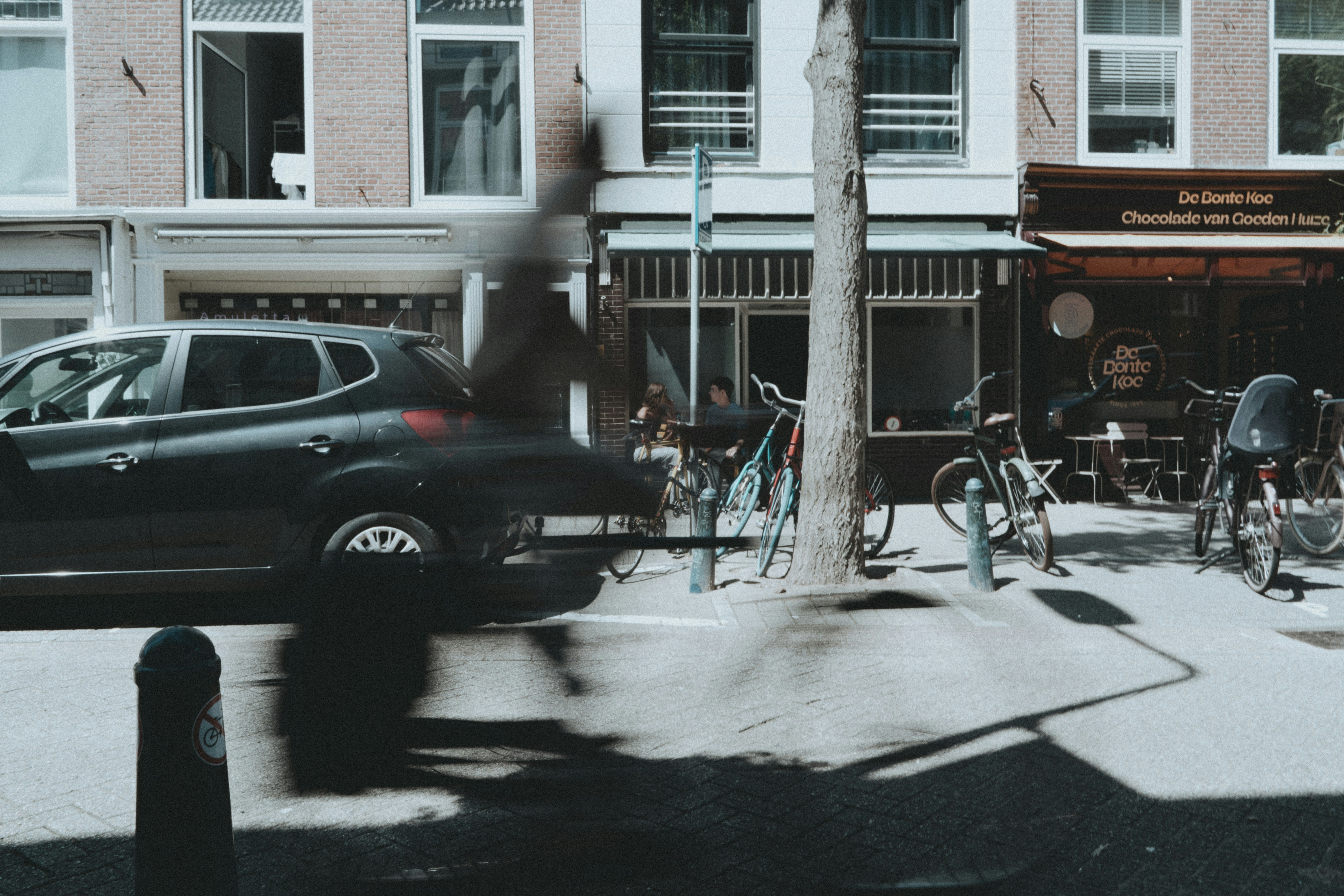 Photo by mustaphaturhan