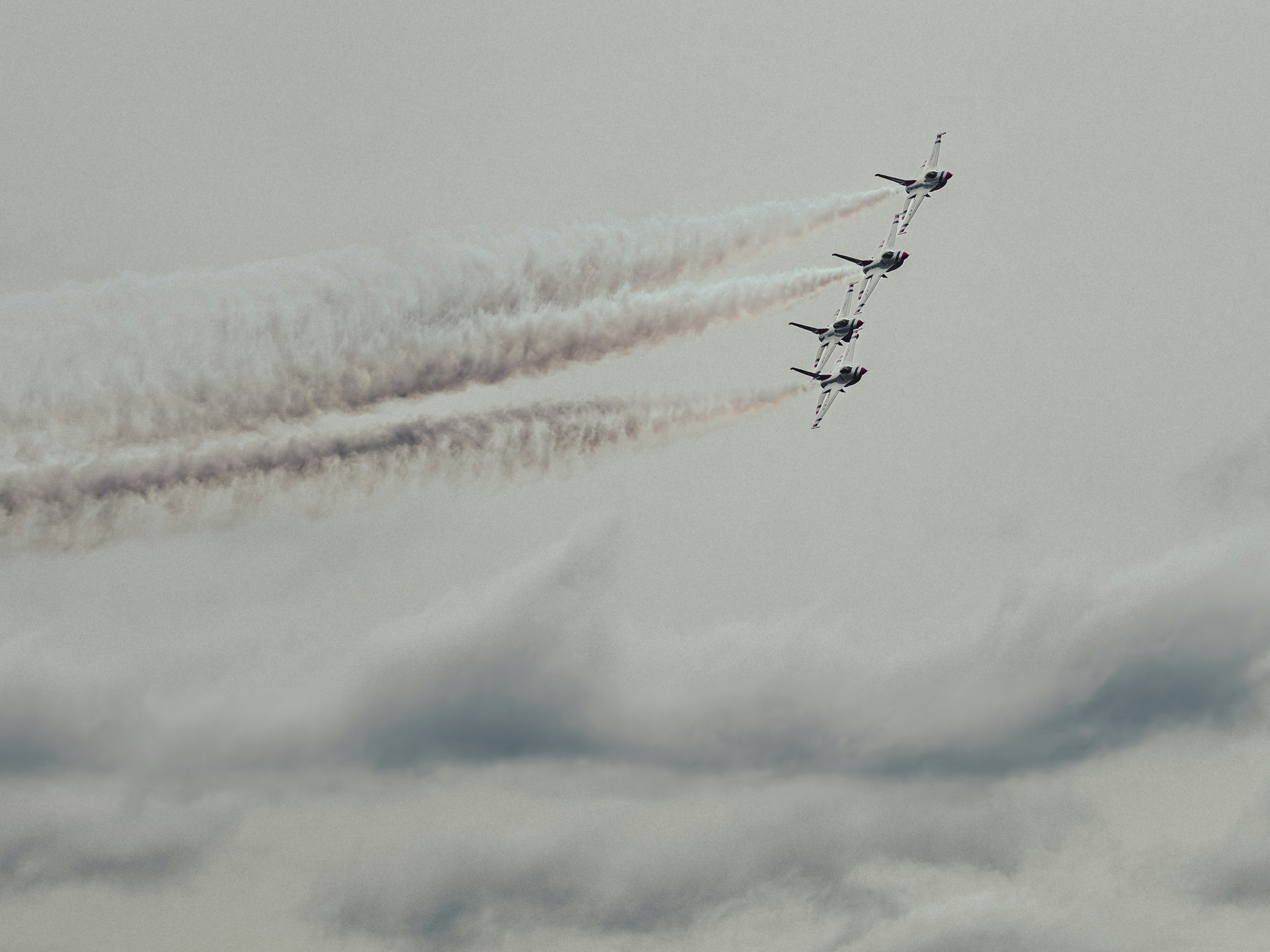 Photo by lumin_osity