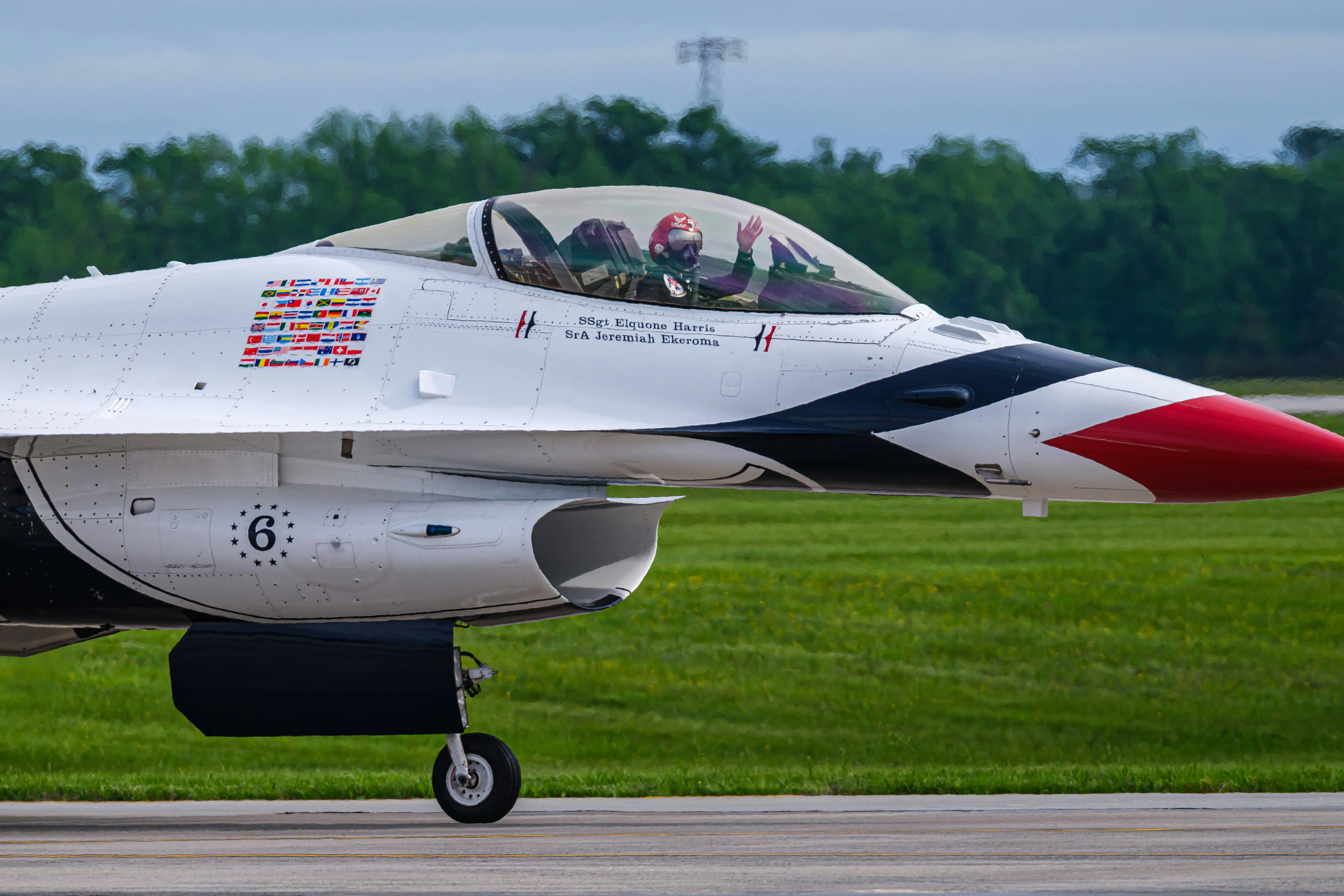 Photo by lumin_osity