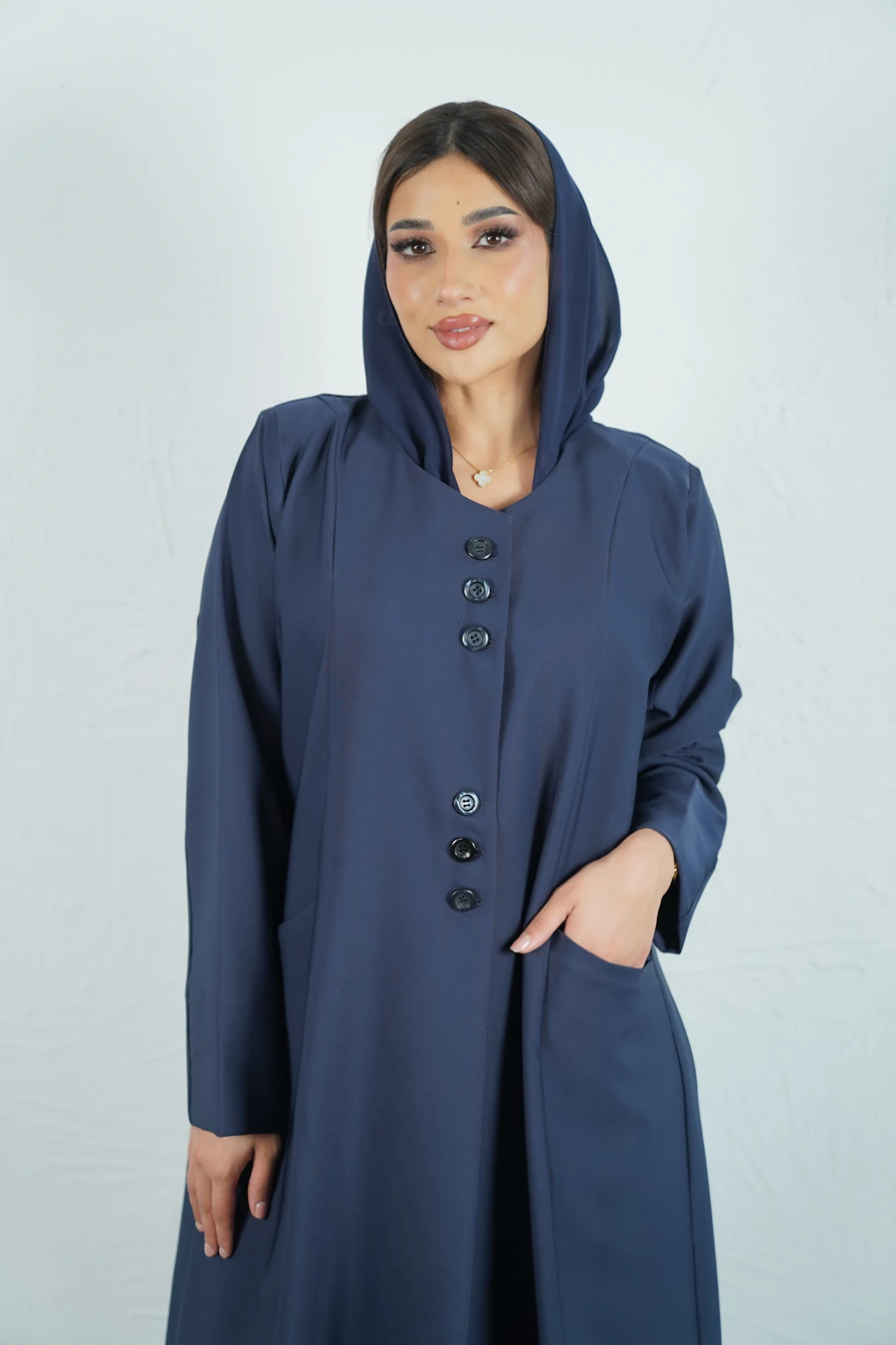 مالطو كحلي بحزام مطرّز