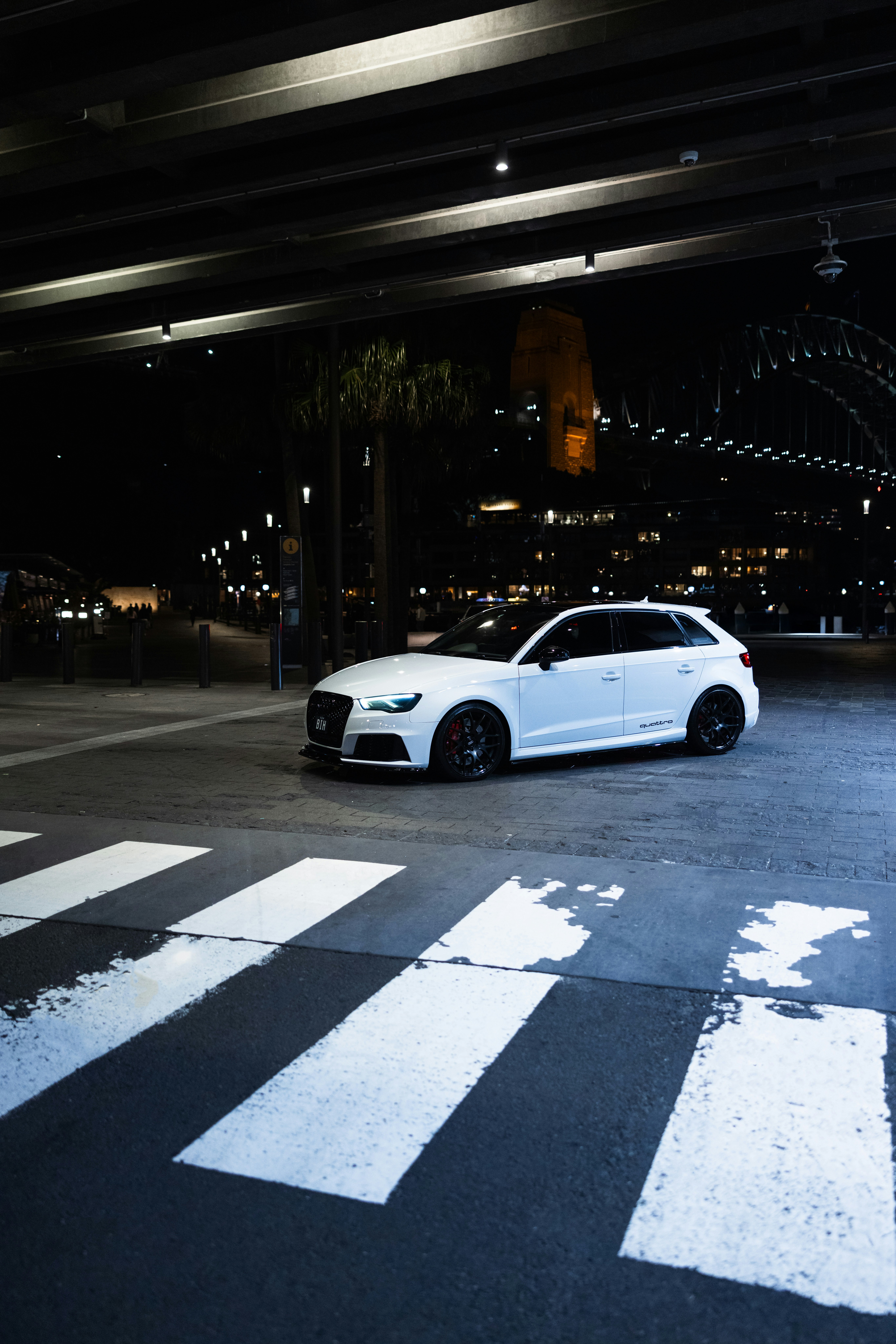 Photo by mozemocraft