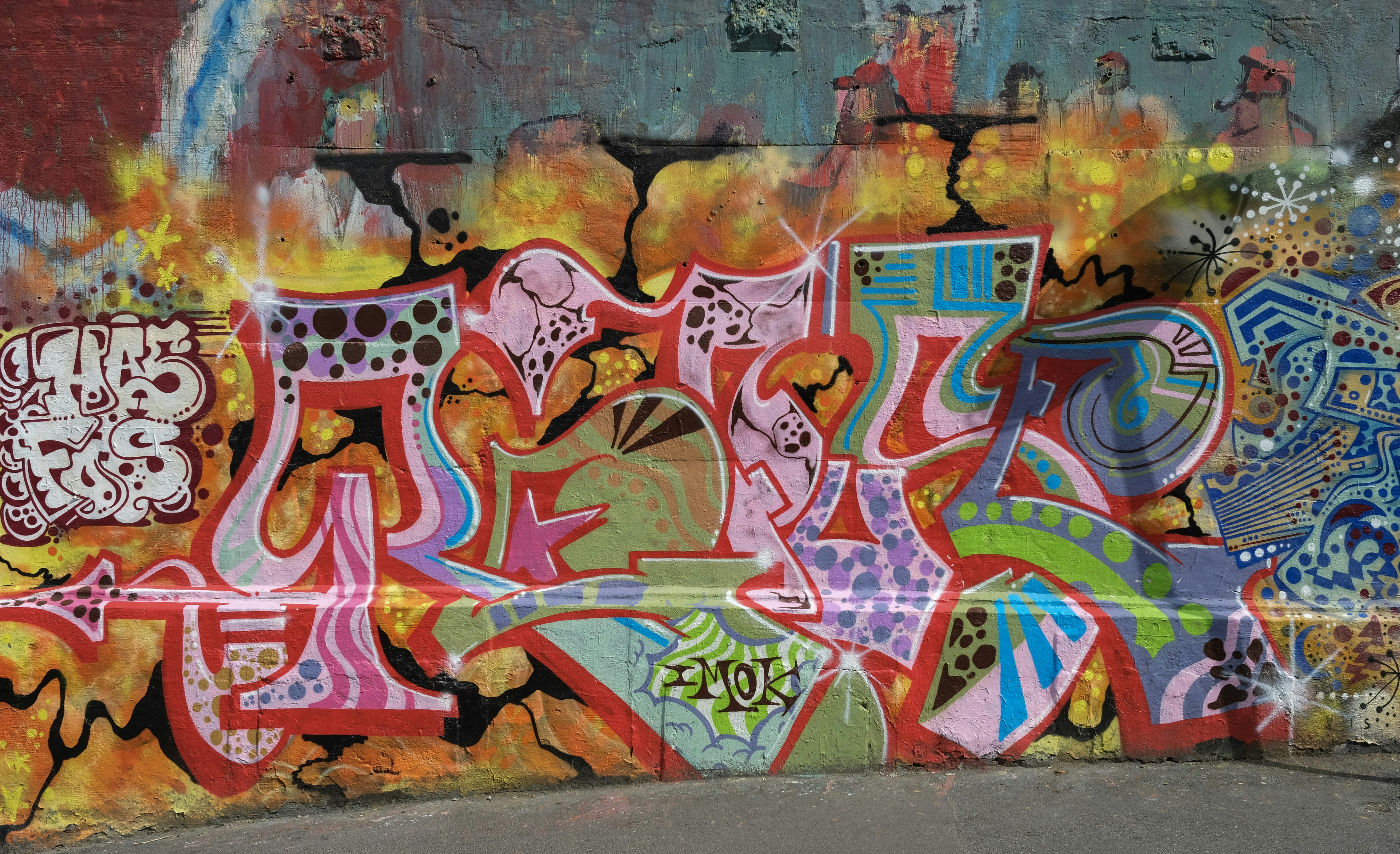 Exemples de cadres adaptés pour un tableau graffiti