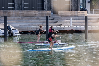 Competidoras de standup paddle en Copenhague