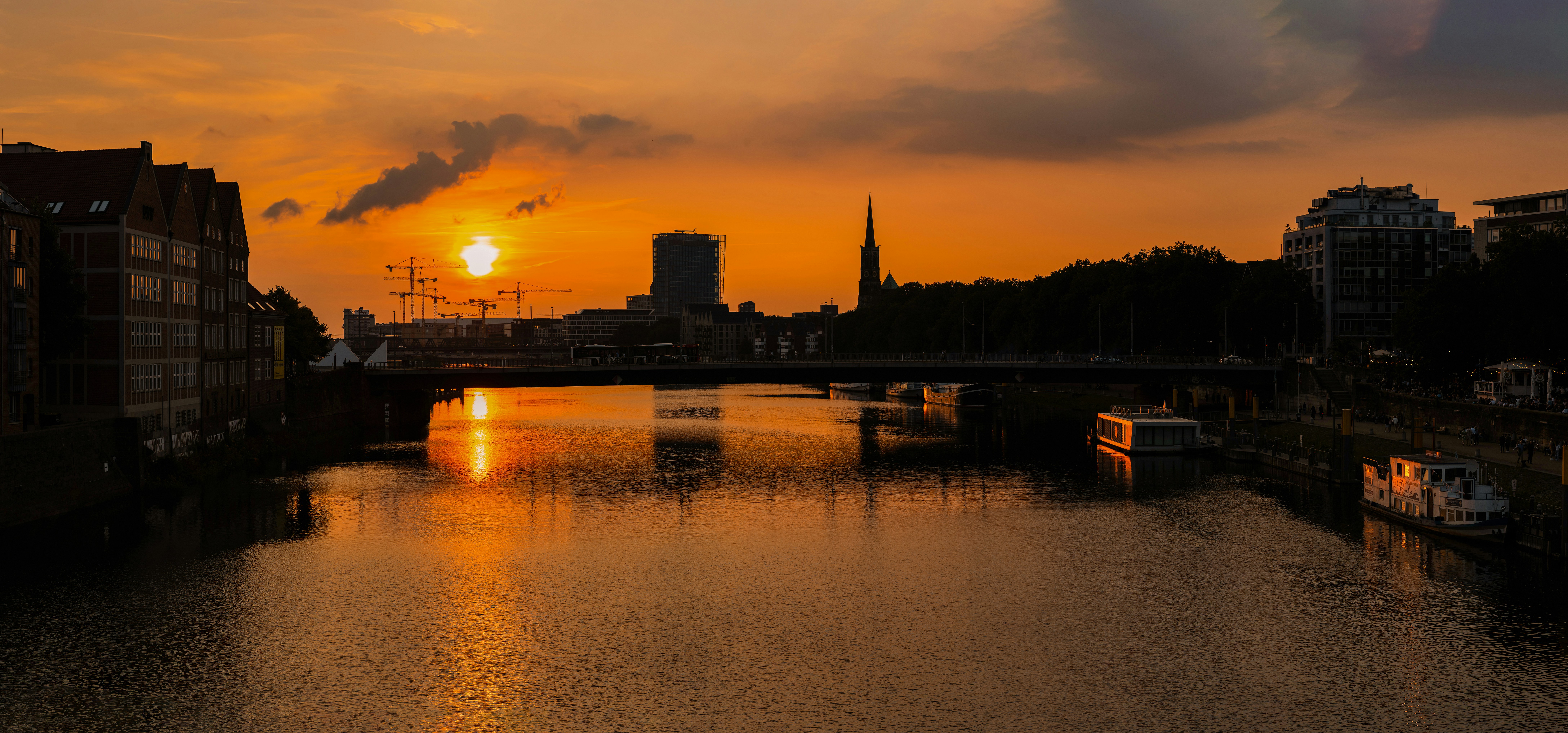 Photo by jahan_photobox