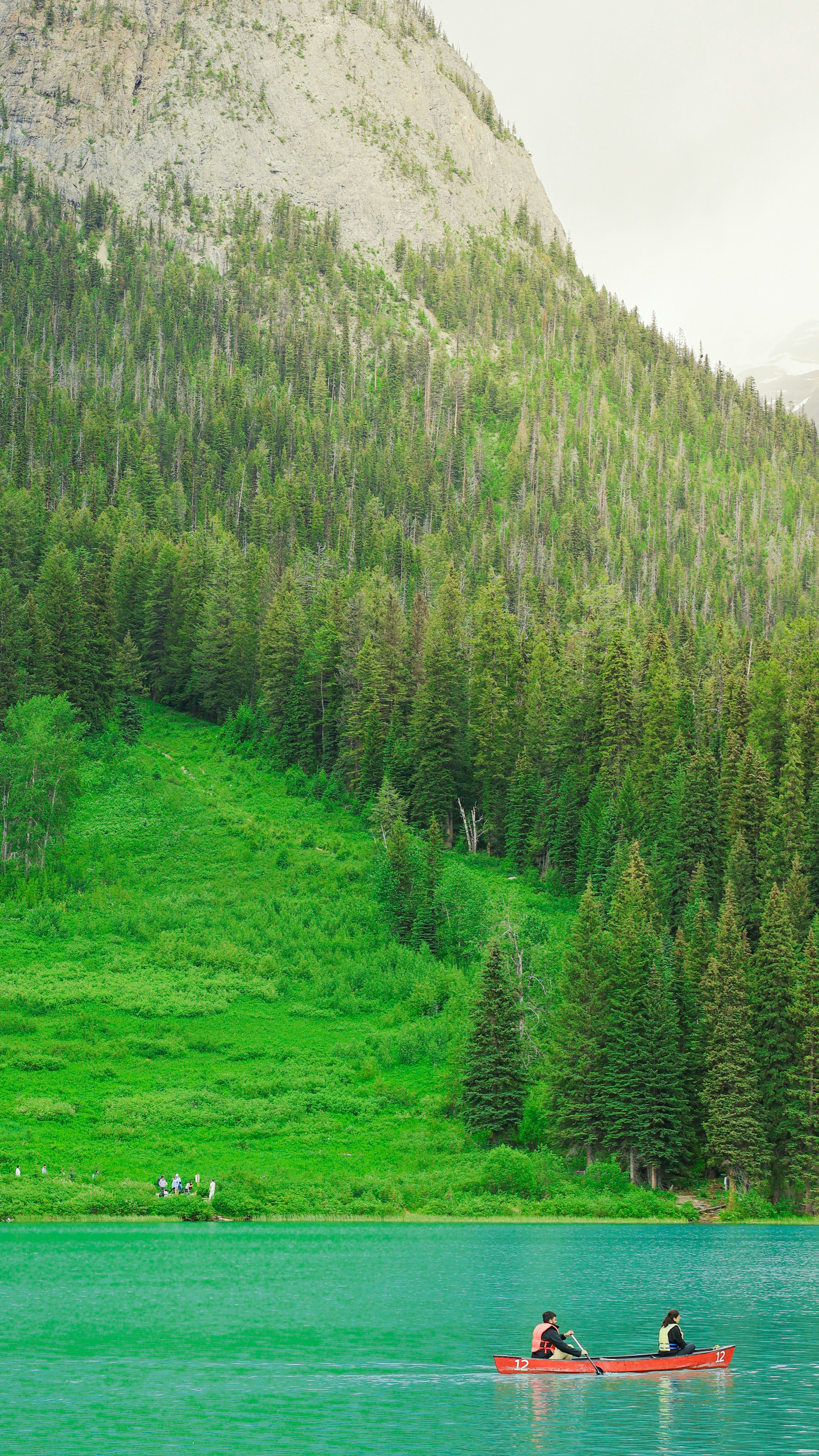 Photo by teerapat213