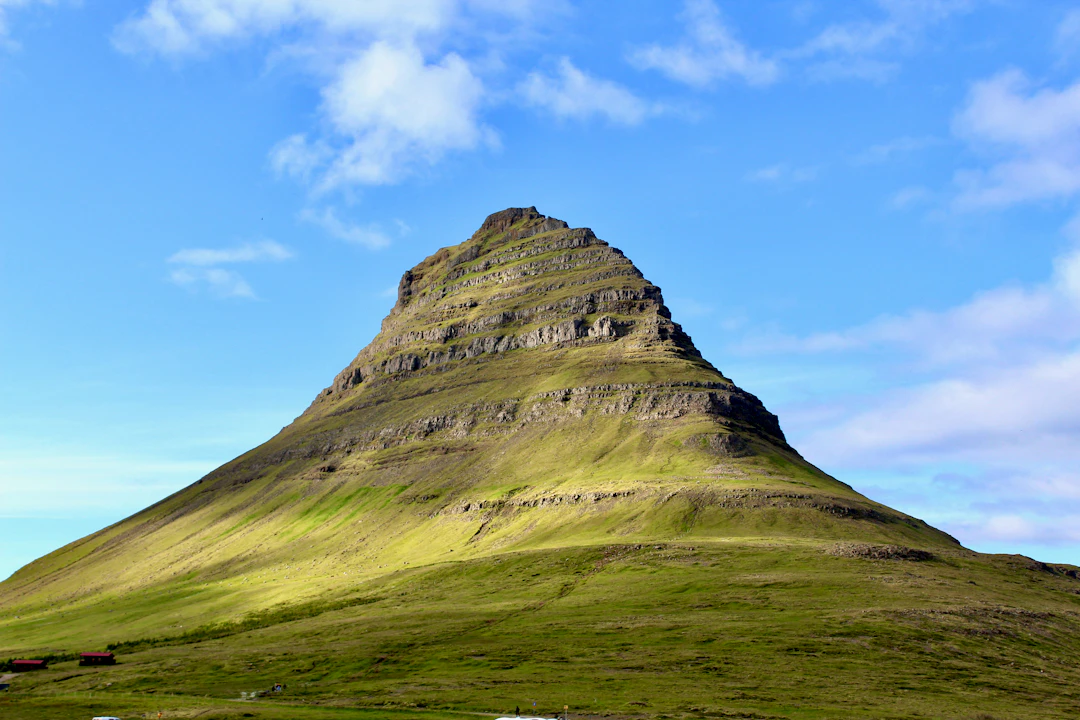 Budget Backpacking in Höfn: 5-Day Classic Route Itinerary