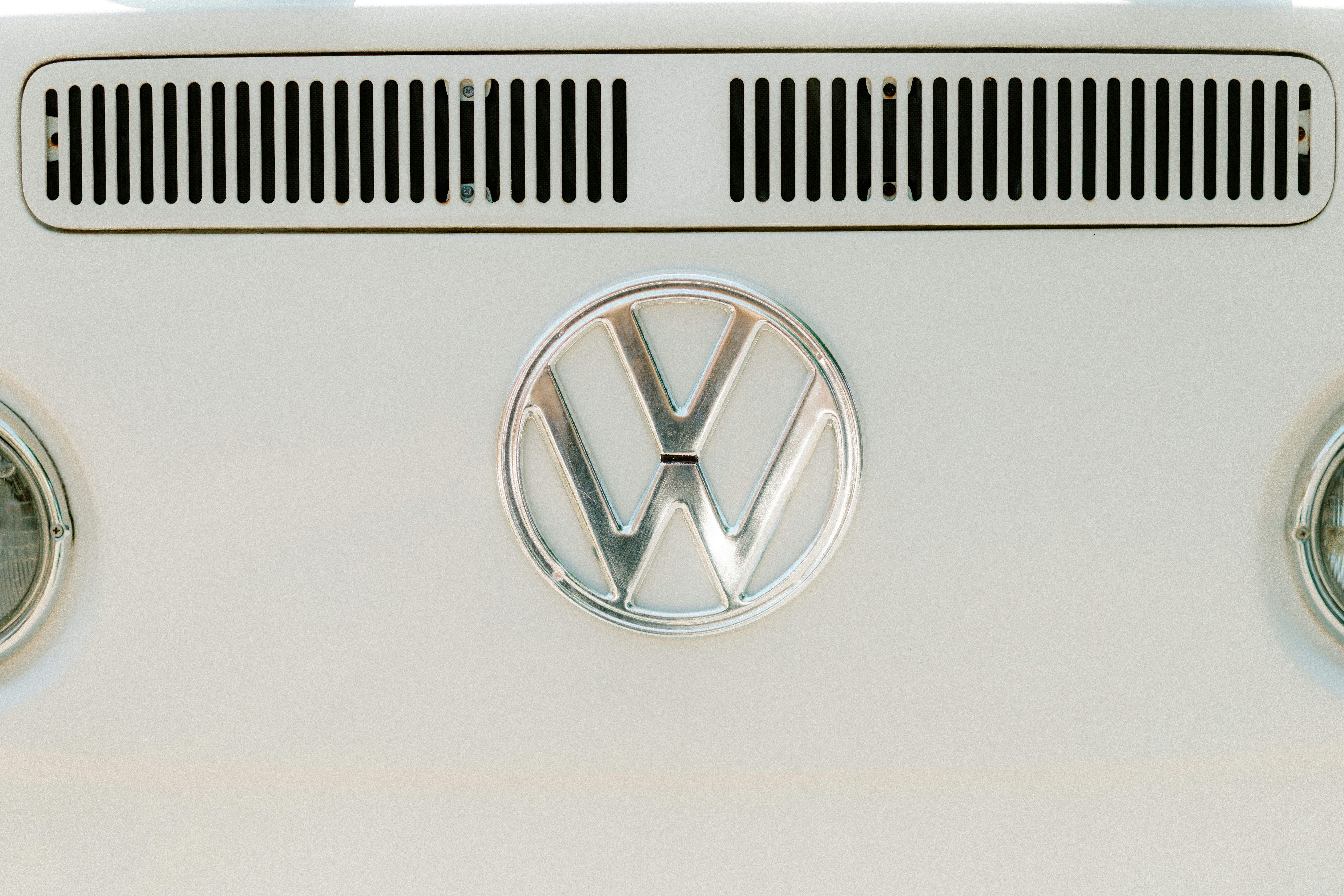 VW Electric Car Price Guide 2025: ID.4, ID.Buzz and What’s Next