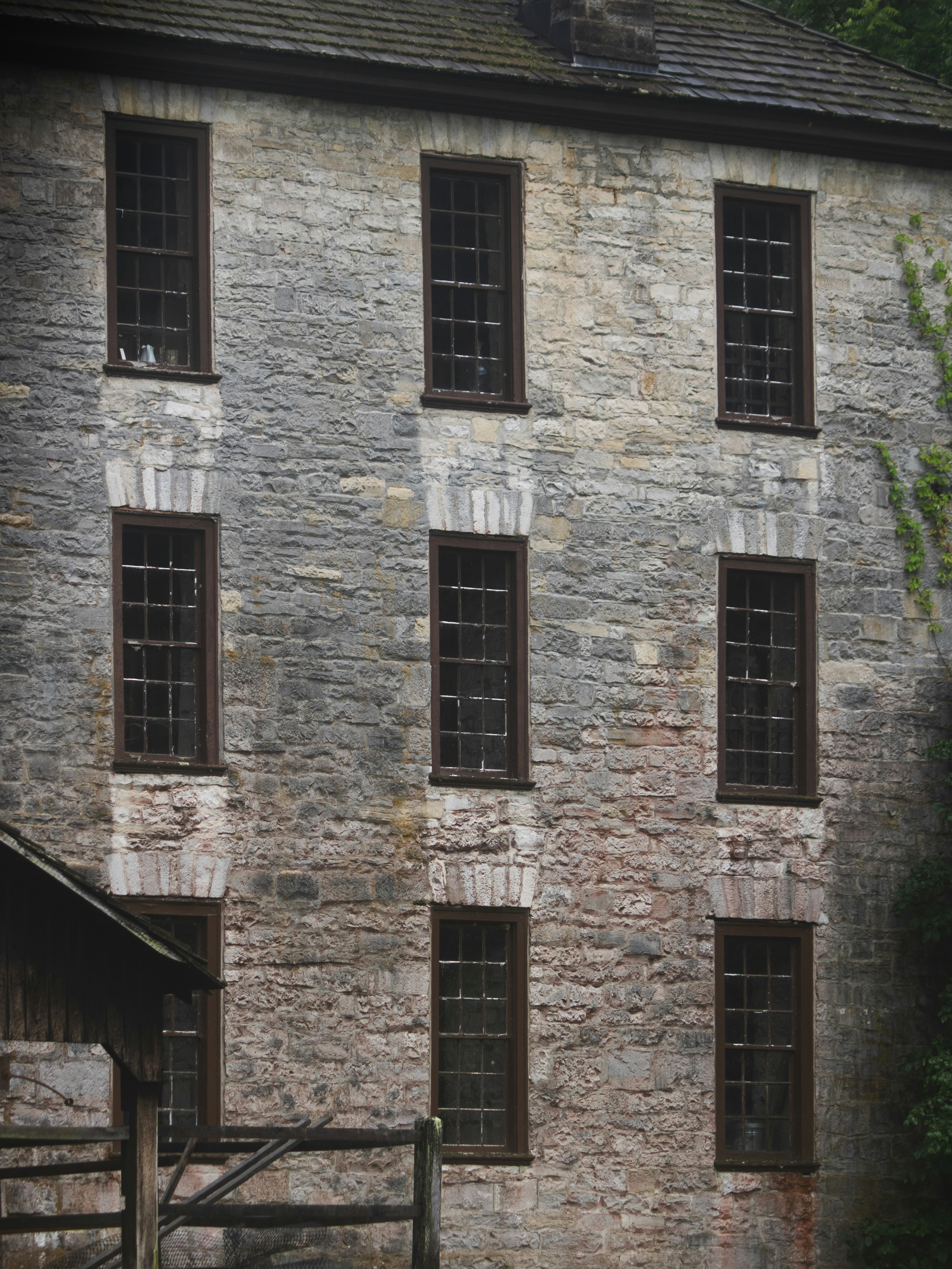 Spring Mill Village, Indiana