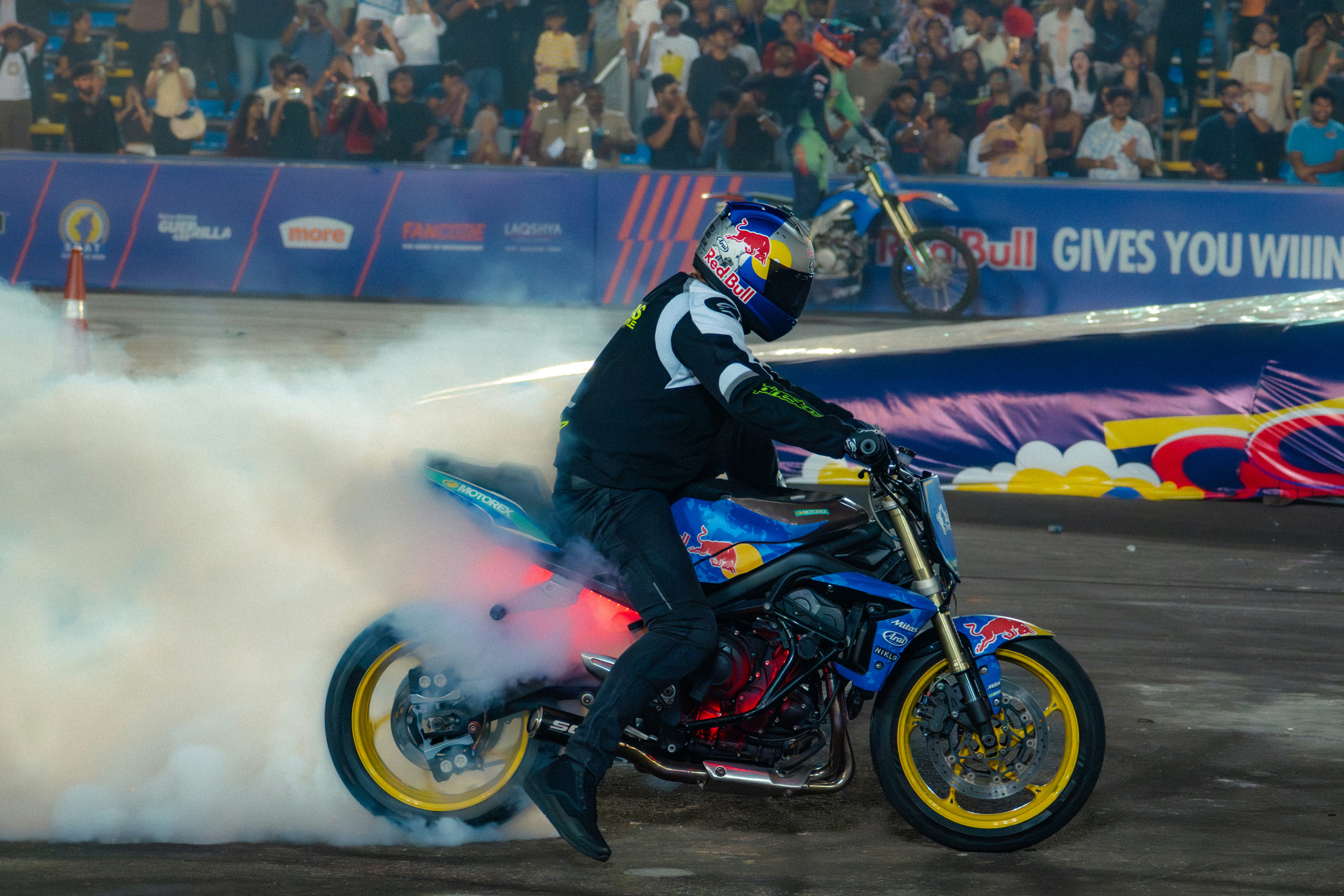 image credit: 
Sleeba Thomas via unsplash
redbull moto jam, greater noida uttar pradesh, f1 in india