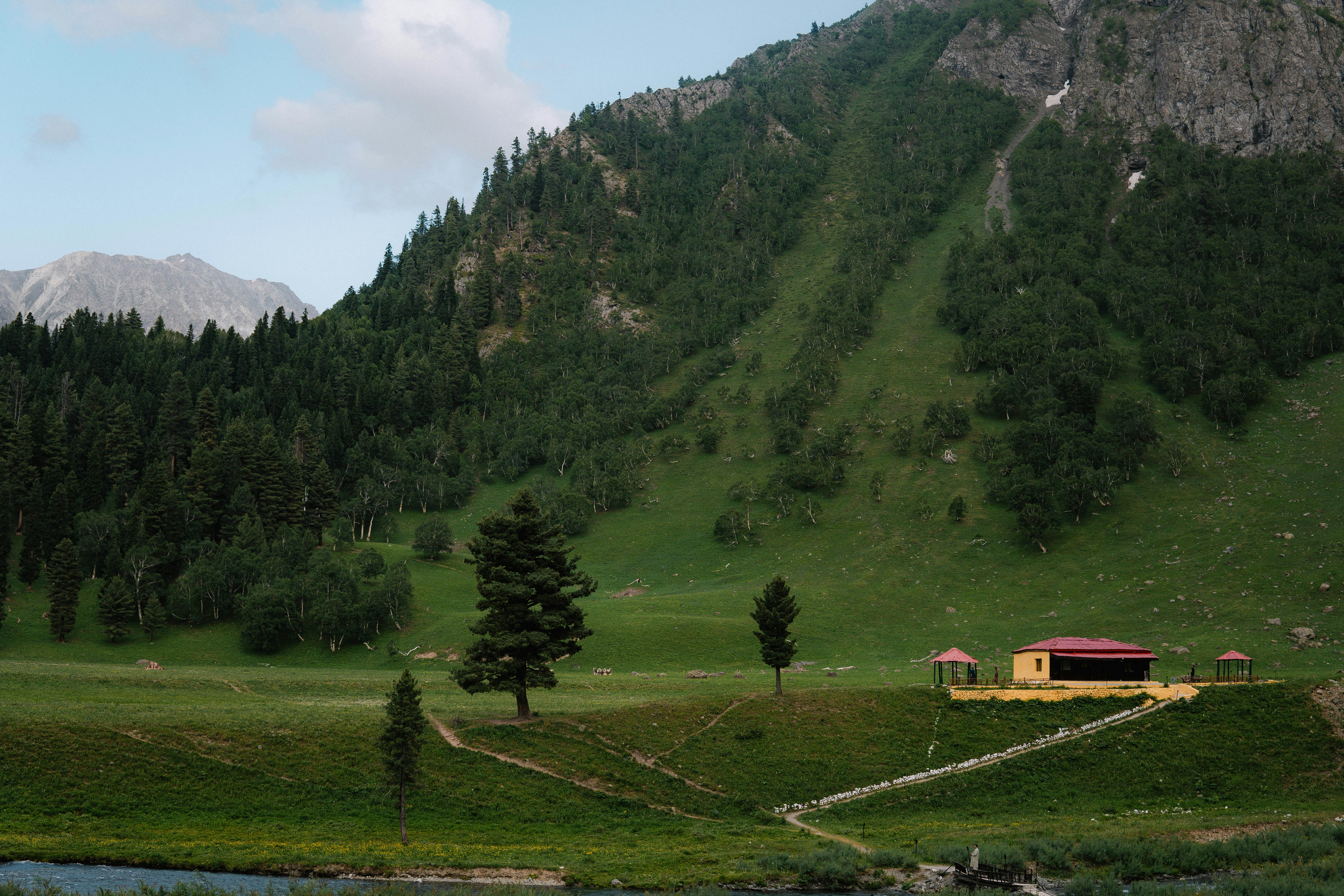 Photo by hasnainayaz_com