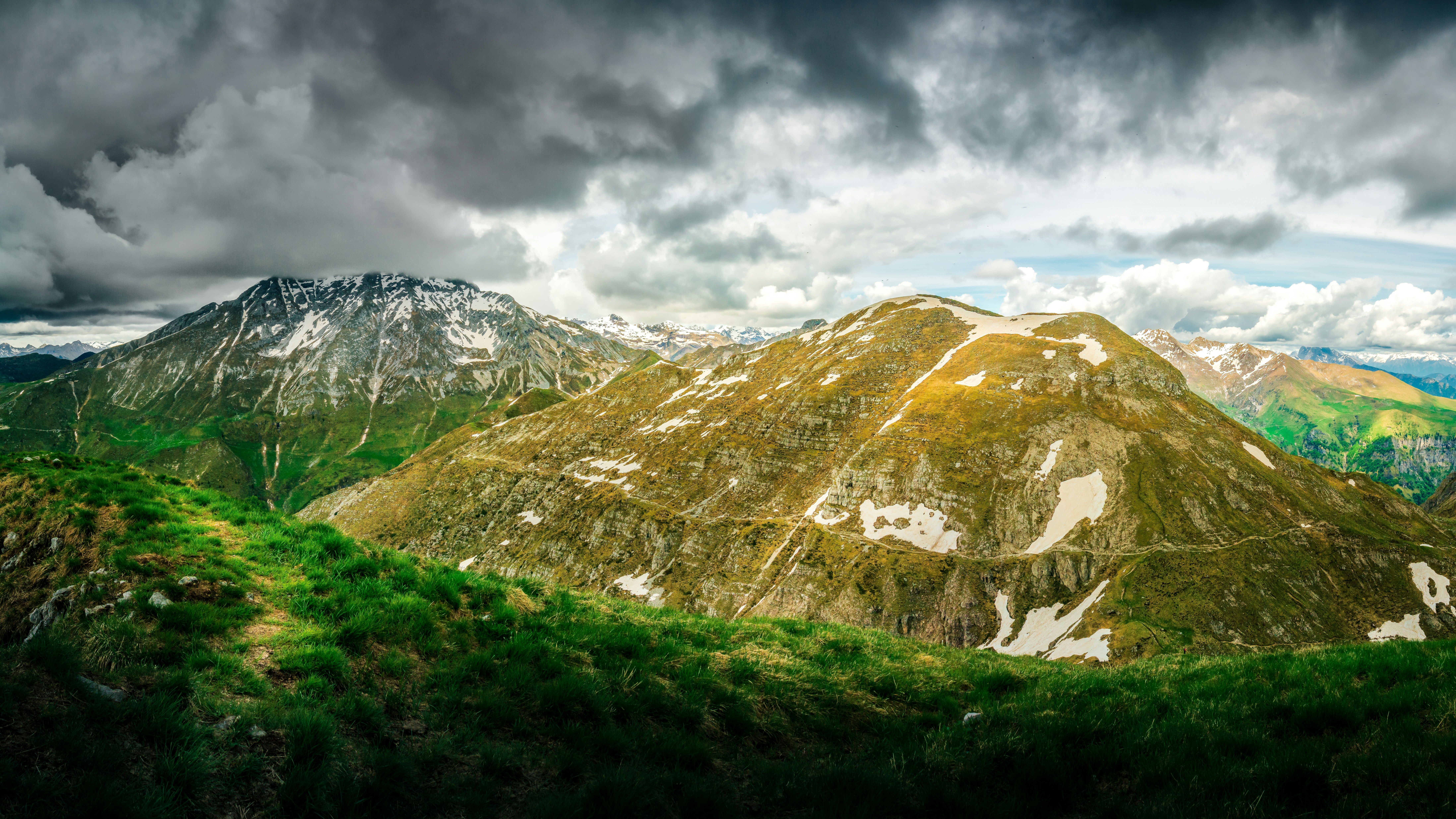 Photo by isaacmaffeis