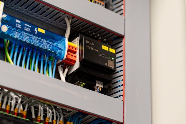 Modbus RTU/TCP Gateway PLC