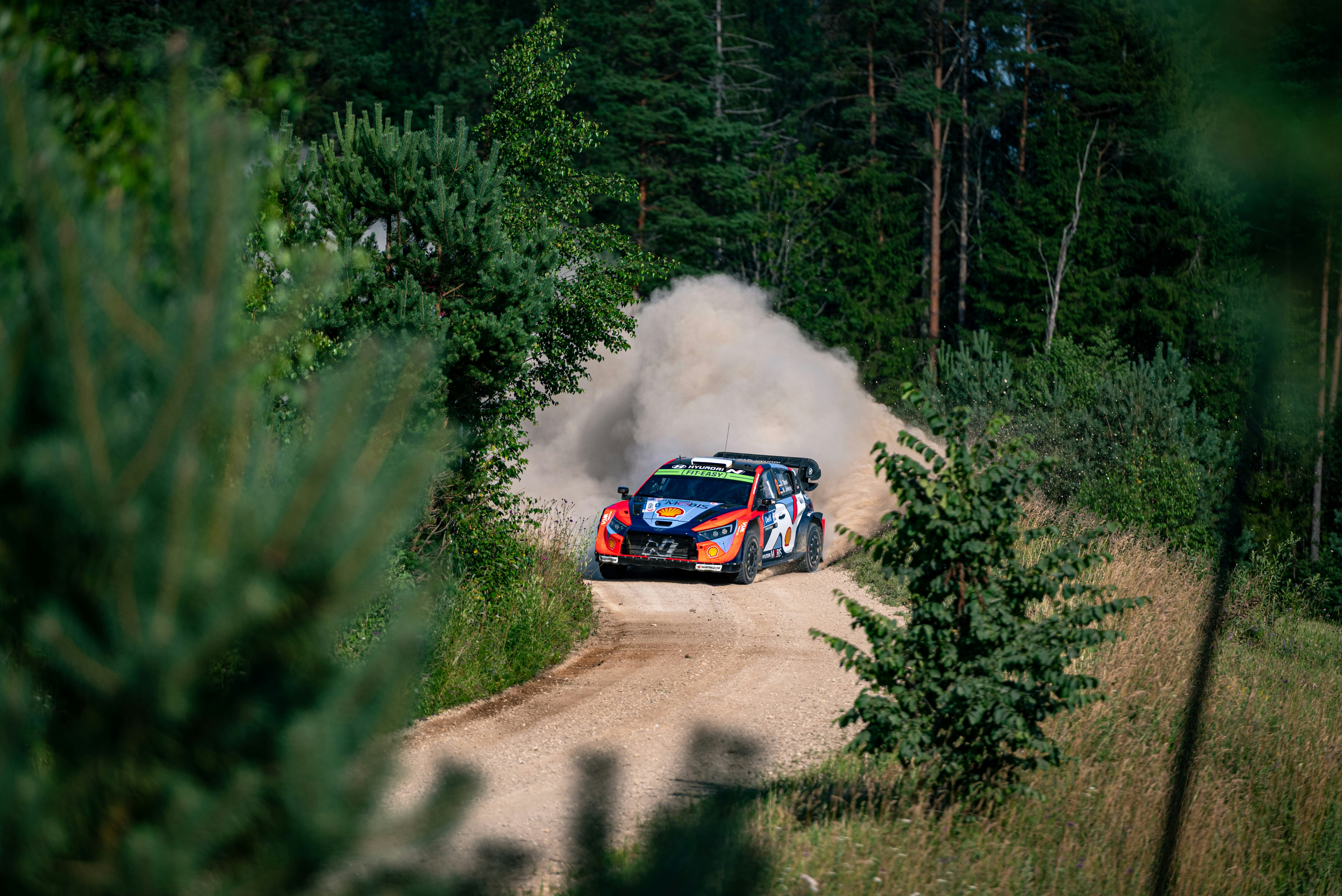 Photo by sanderhallaste