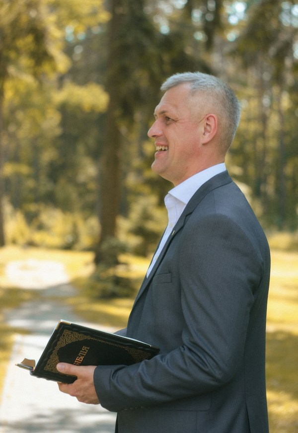 Pastor Marcus Greene