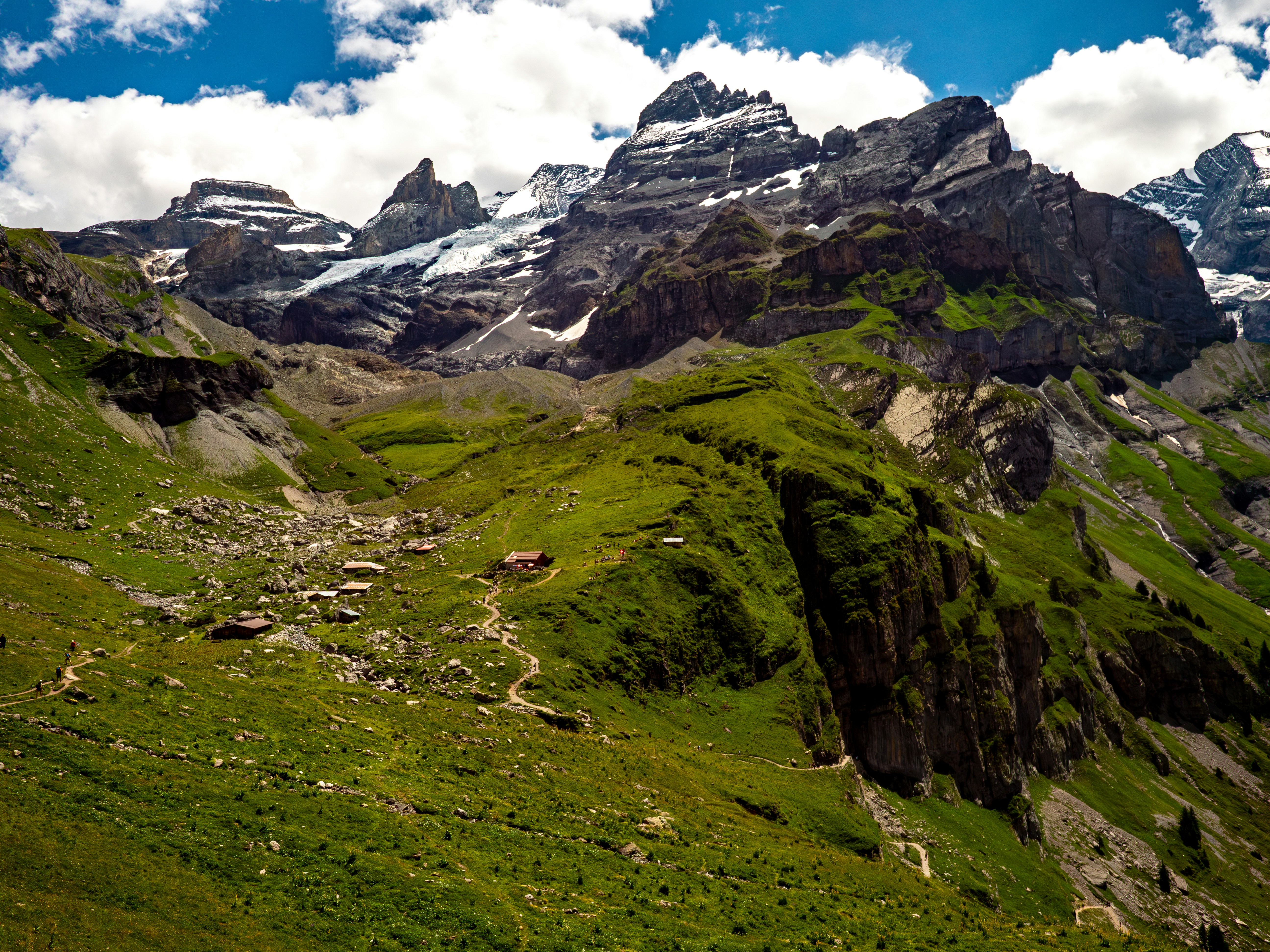 Photo by poli_graphy