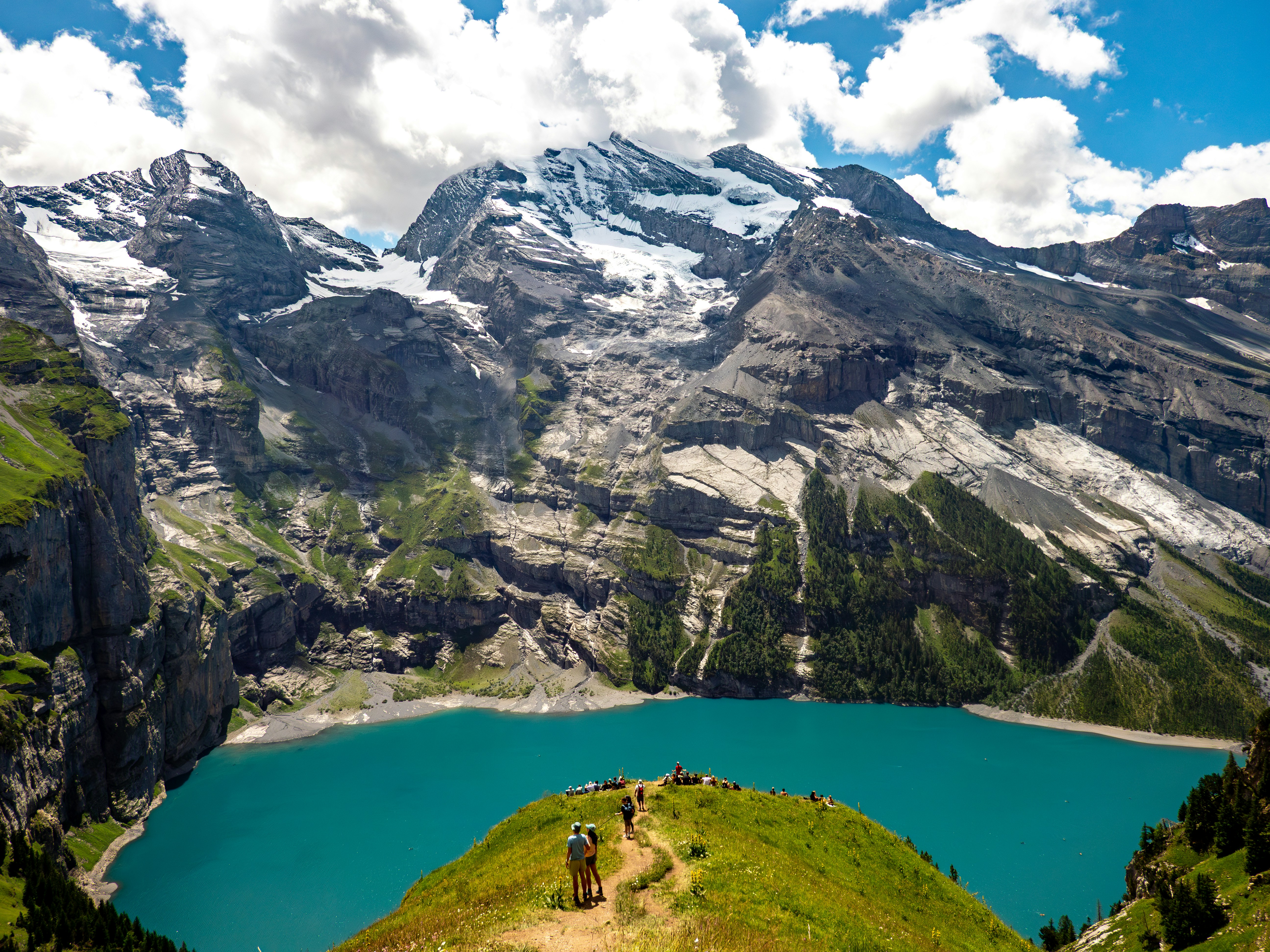 Photo by poli_graphy