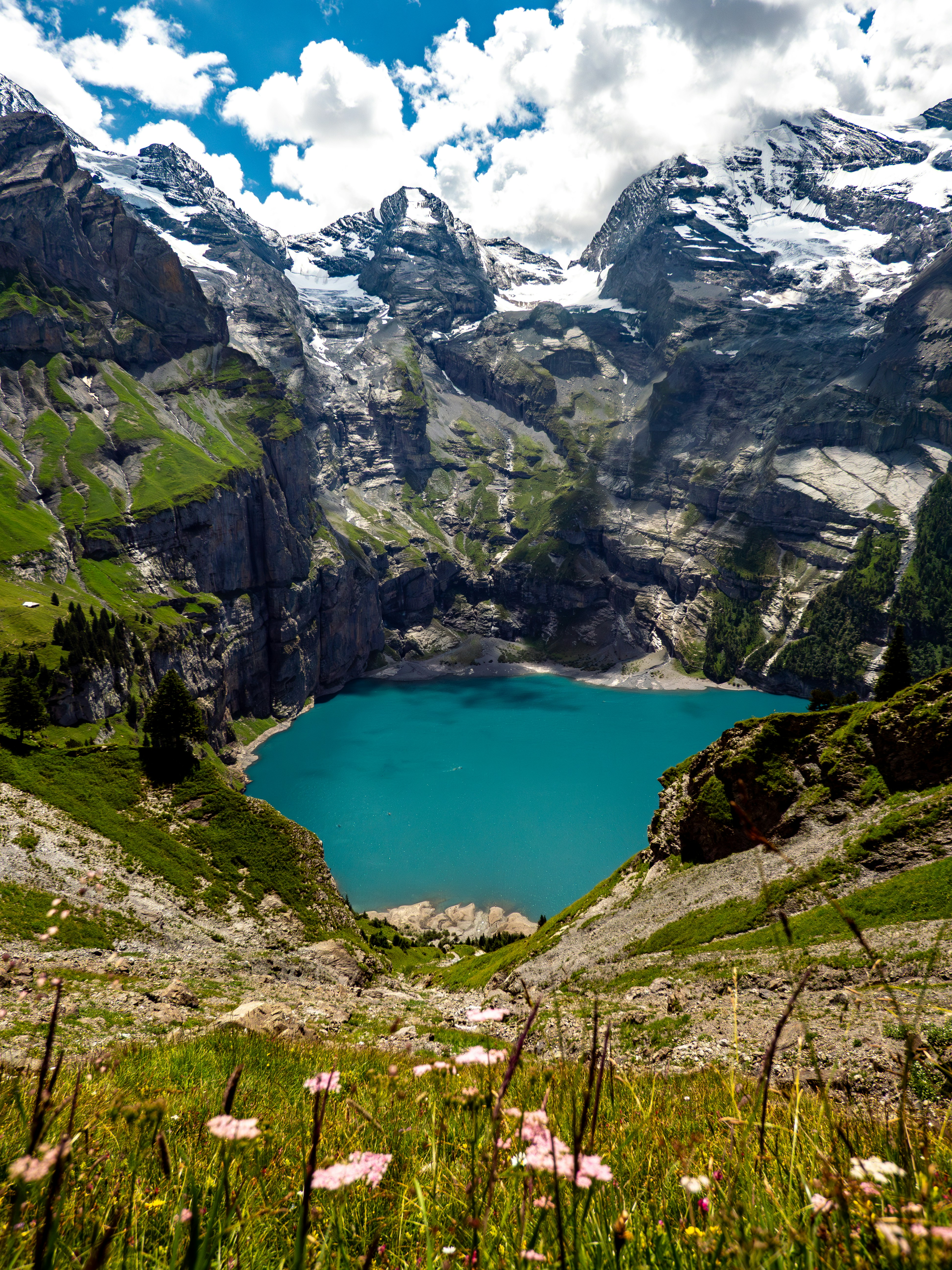 Photo by poli_graphy