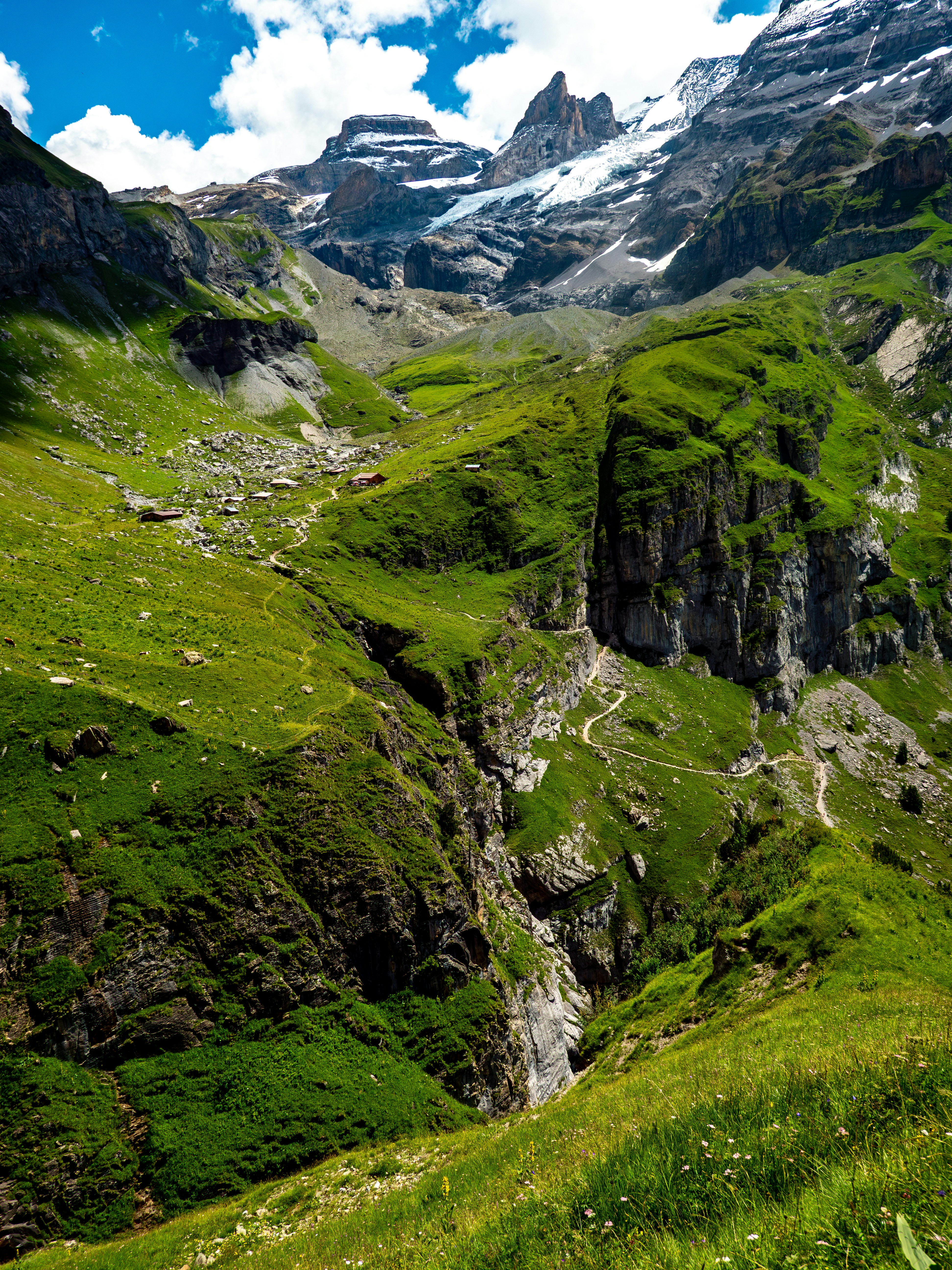 Photo by poli_graphy