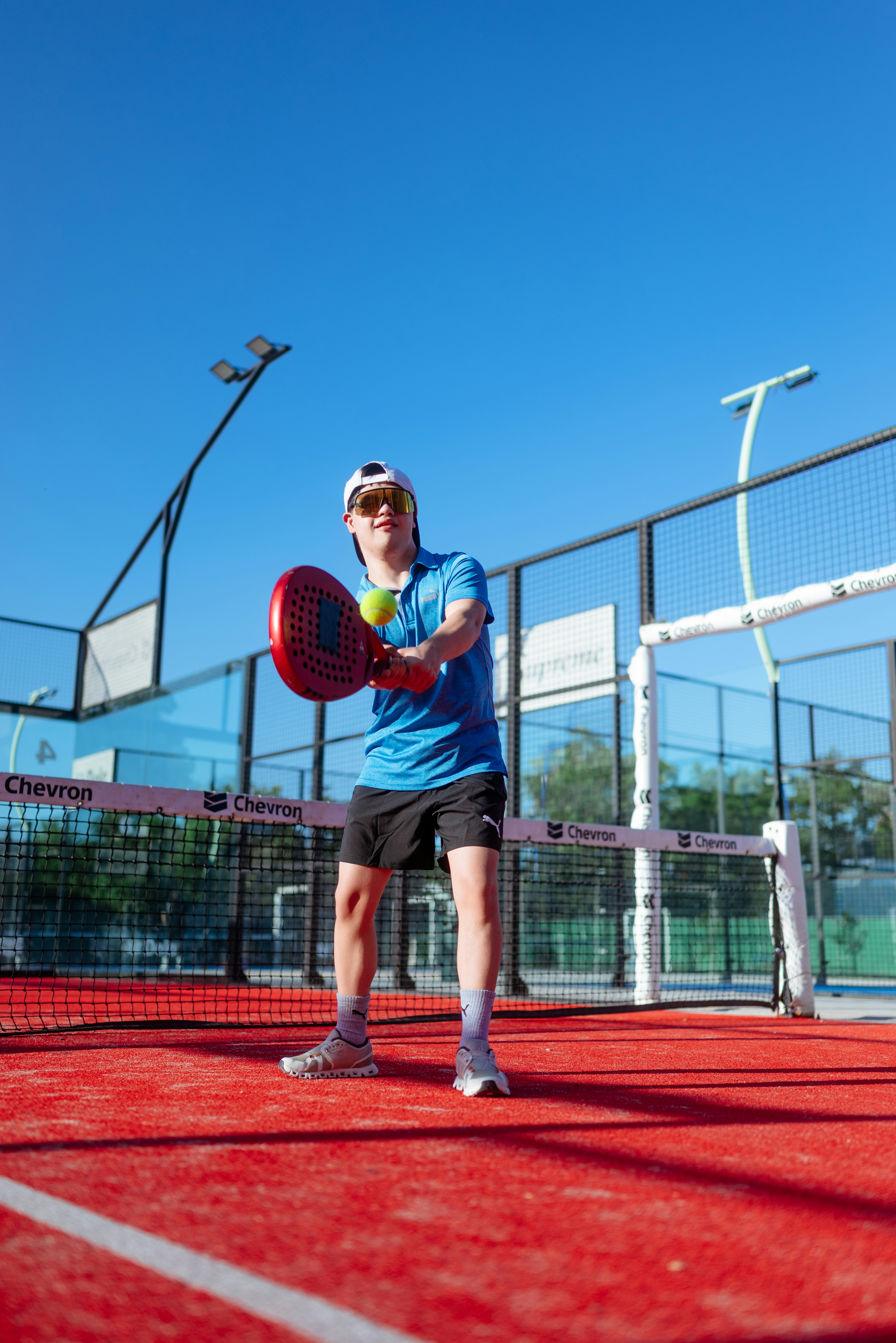 Master Your Padel Volley: A Comprehensive Guide to Technique Improvement - Technique padel article