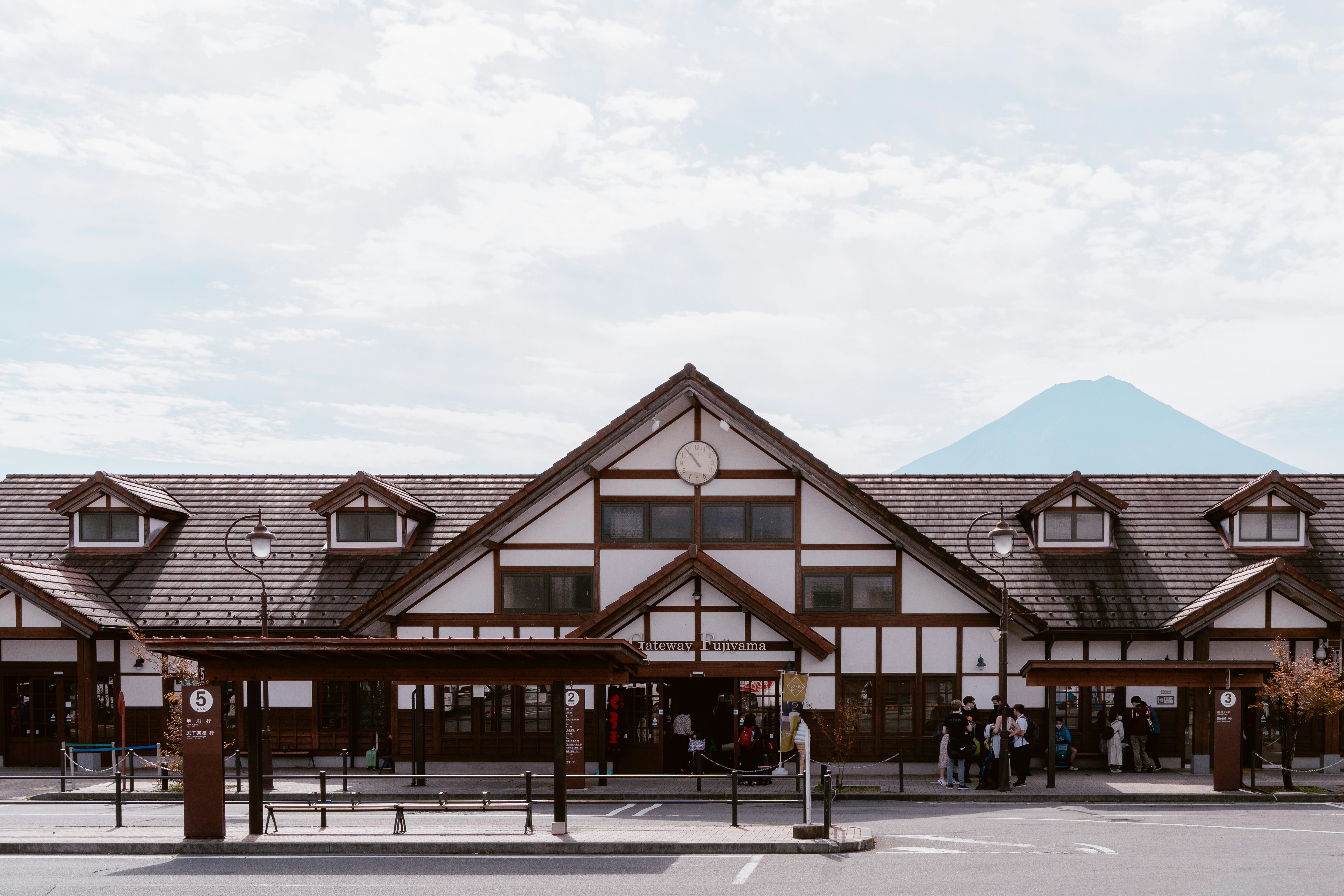 Your First Snow Trip from Tokyo: Beginner Skiing, Sledding & Rental